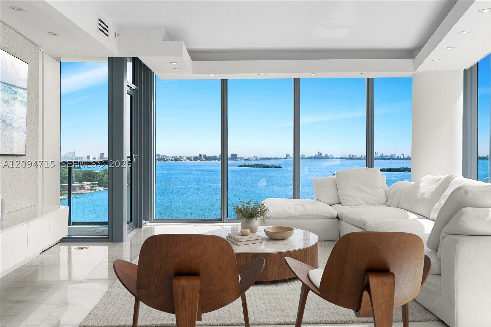 image Blue on the Bay7