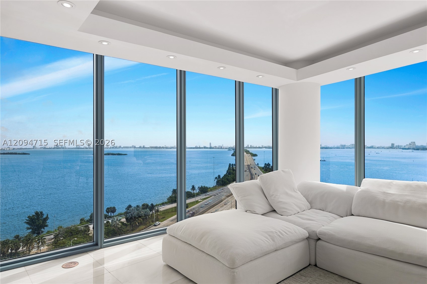 image Blue on the Bay8