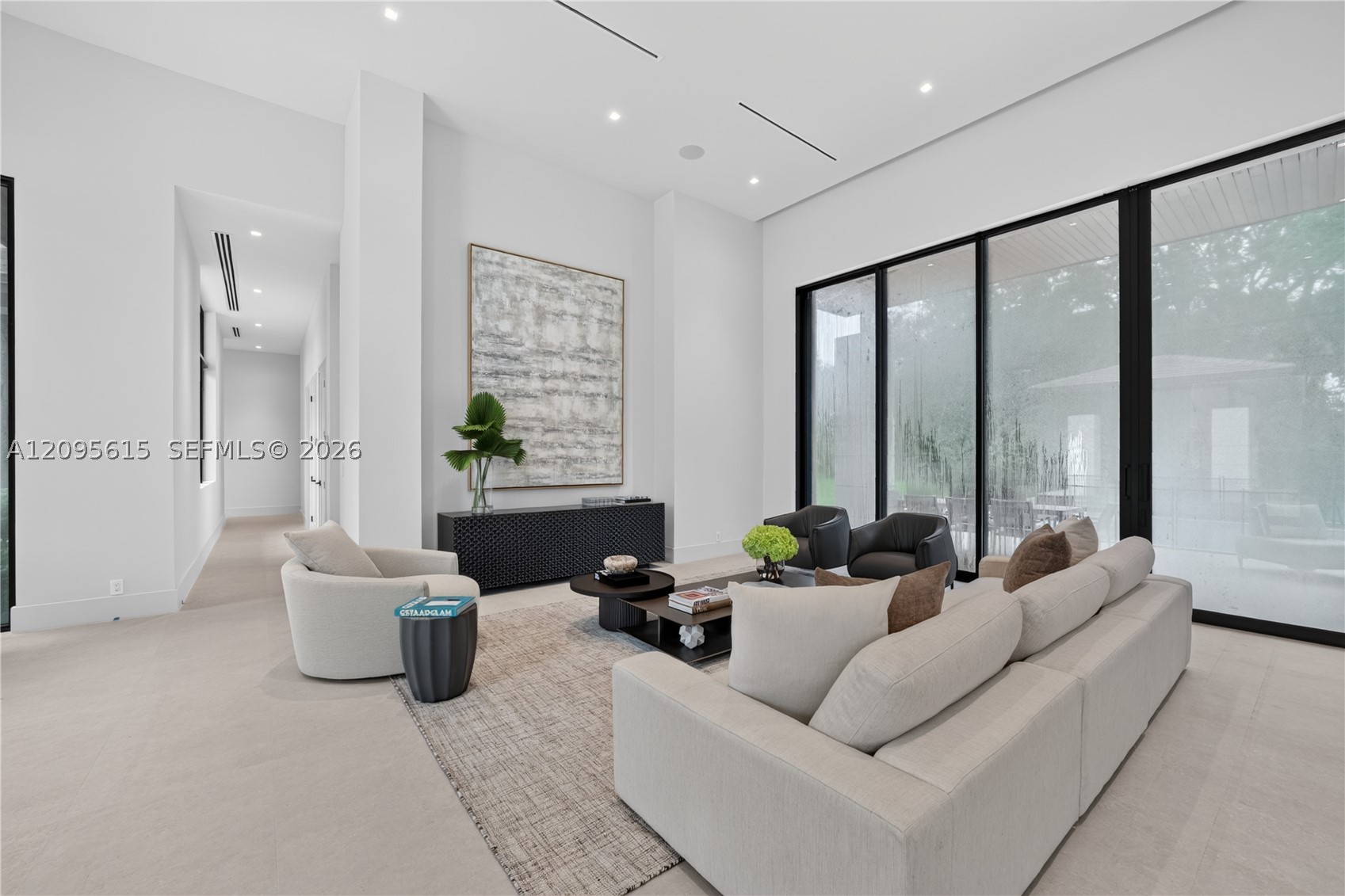 9999 SW 87th Ct Miami, FL 33176