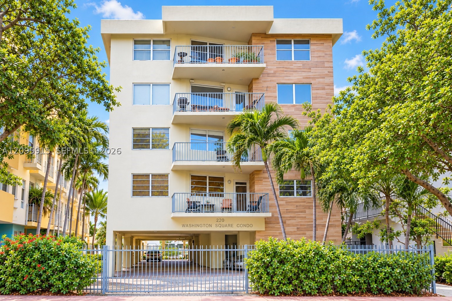 220 Washington Ave #5D