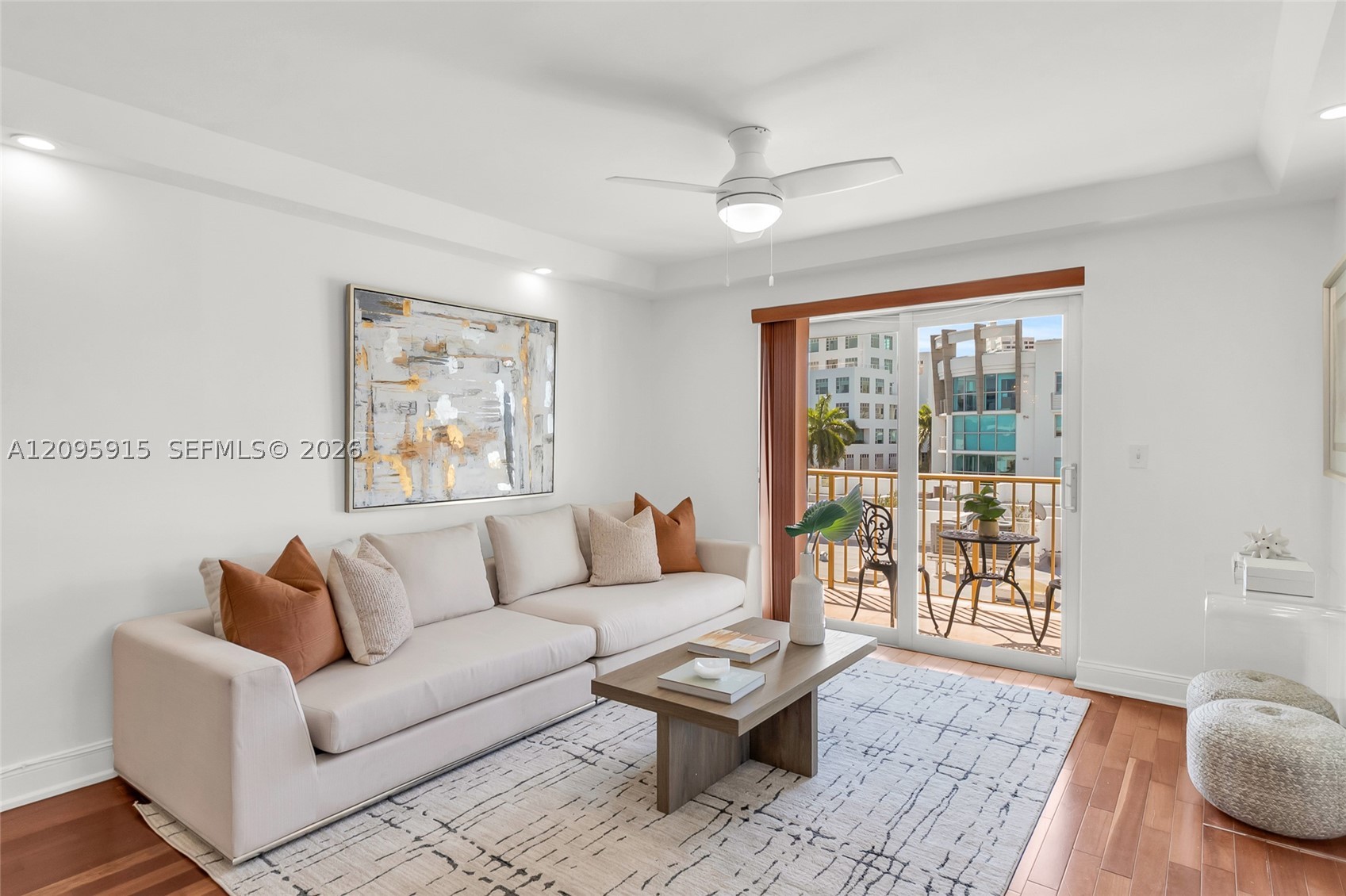 220 Washington Ave #5D Miami Beach, FL 33139