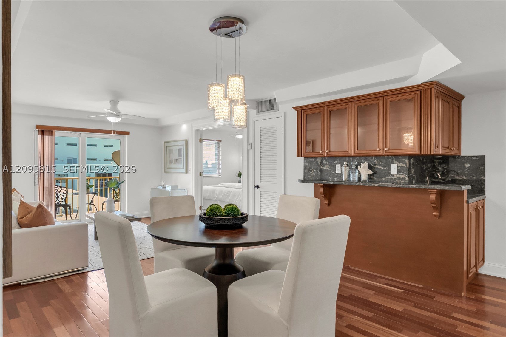 220 Washington Ave #5D Miami Beach, FL 33139