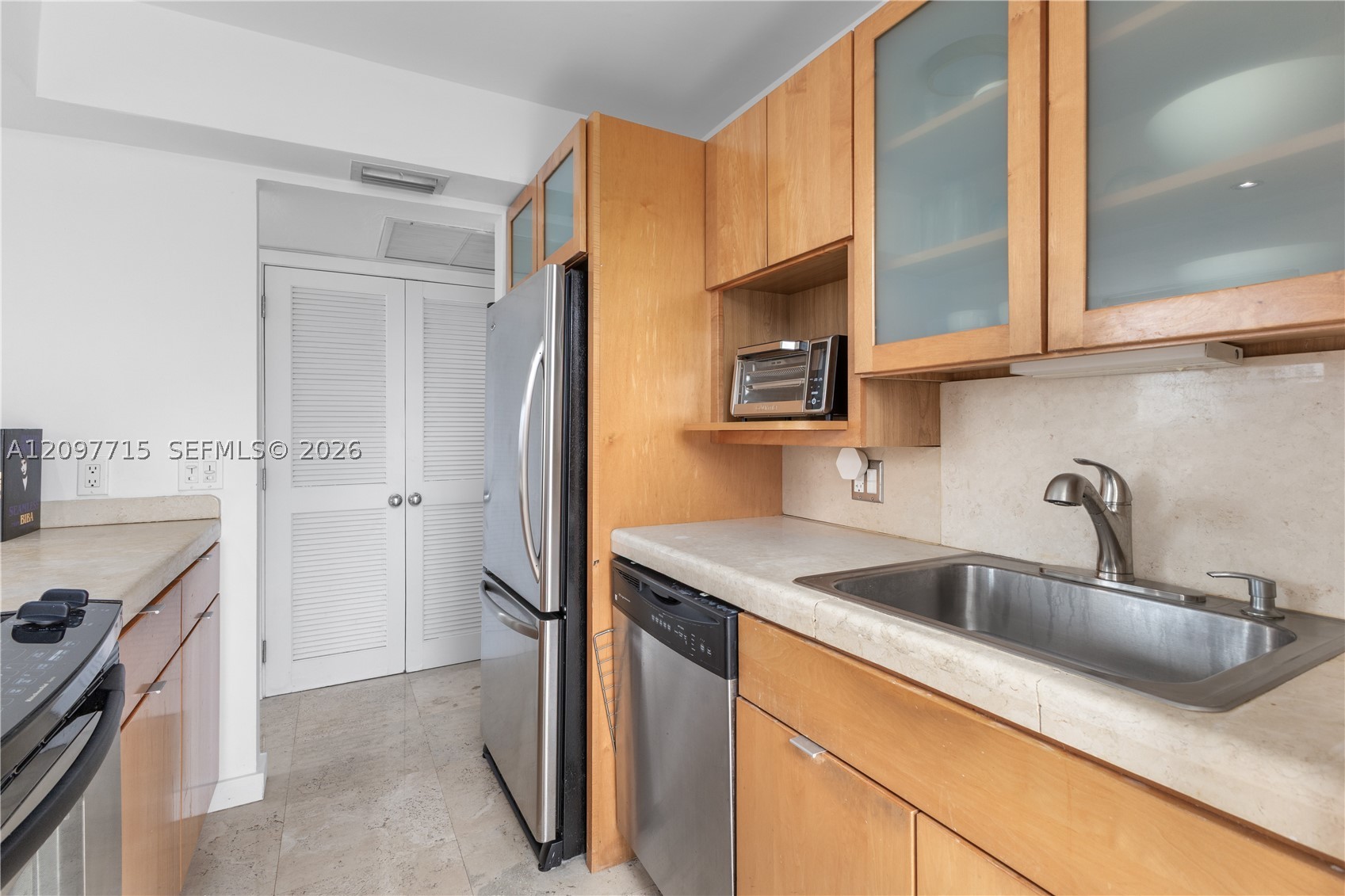 1670 Bay Rd #6G Miami Beach, FL 33139