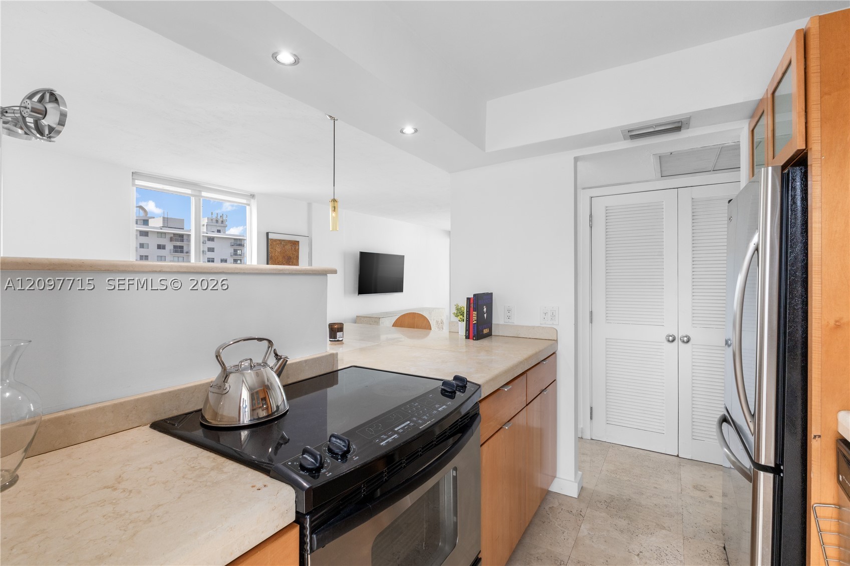 1670 Bay Rd #6G Miami Beach, FL 33139