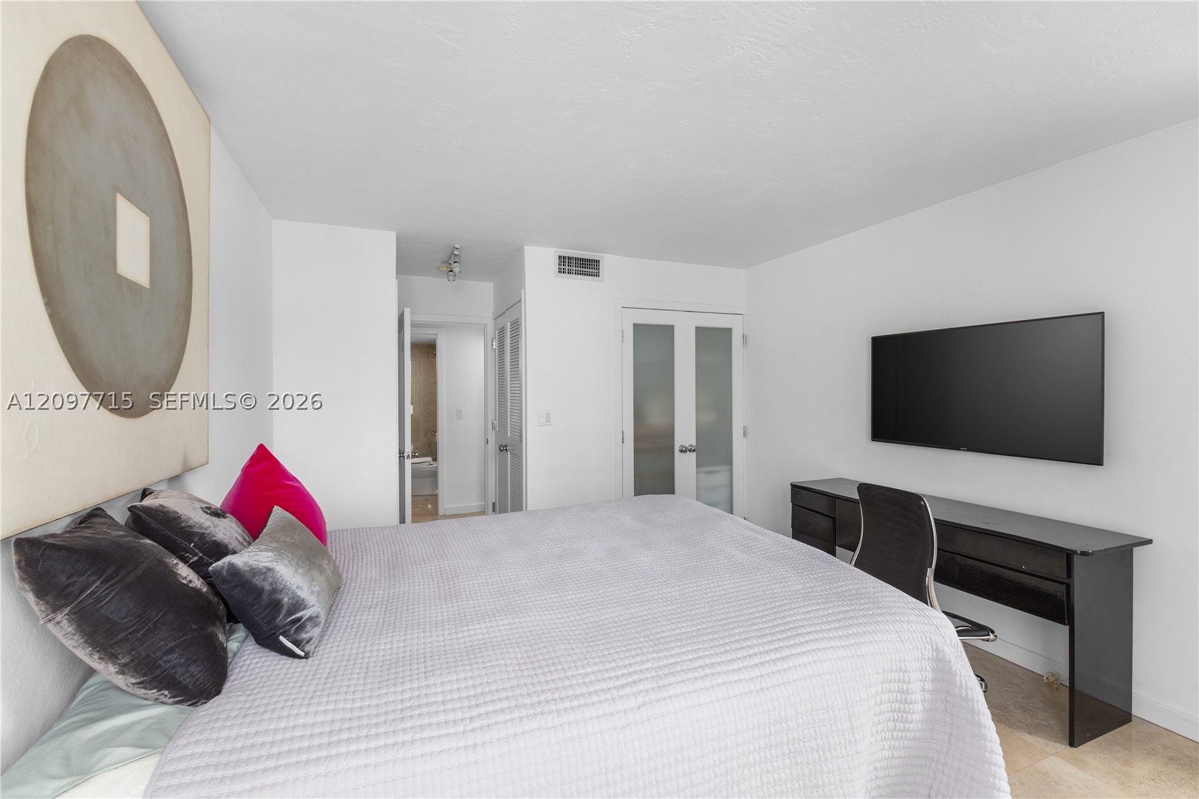 1670 Bay Rd #6G Miami Beach, FL 33139