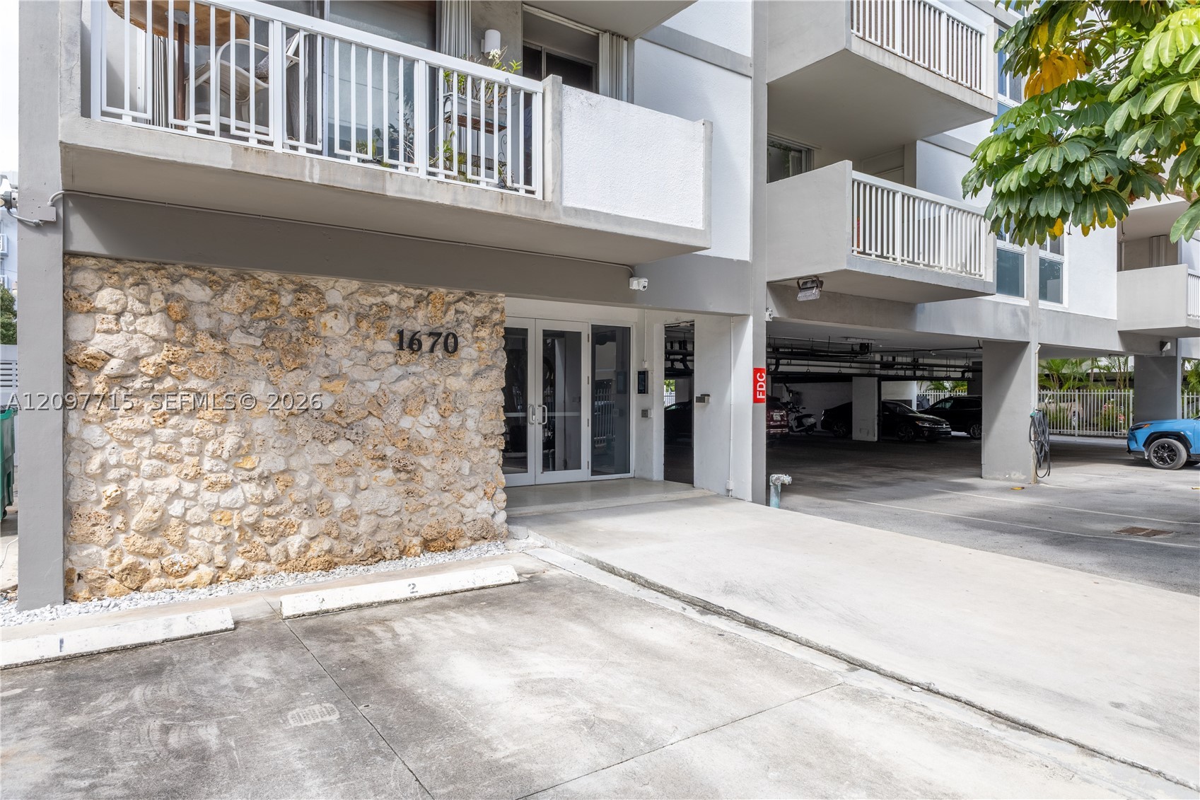 1670 Bay Rd #6G Miami Beach, FL 33139