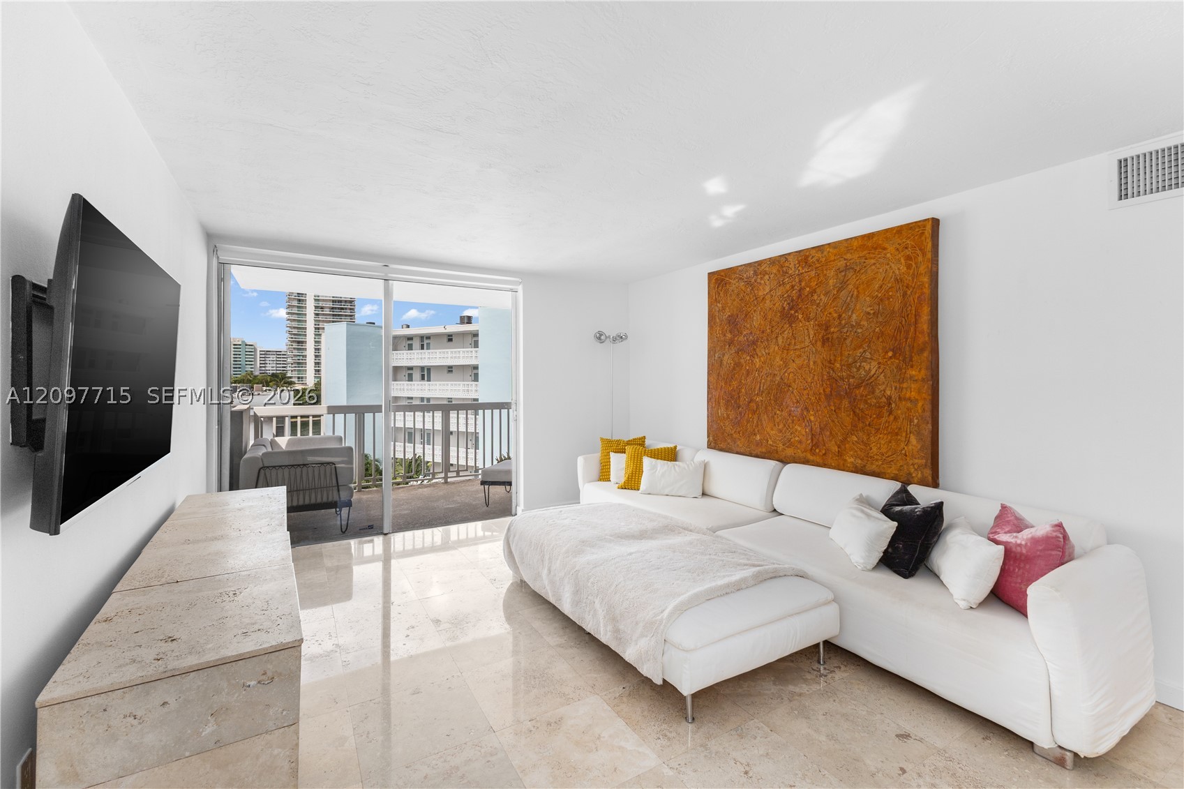 1670 Bay Rd #6G Miami Beach, FL 33139
