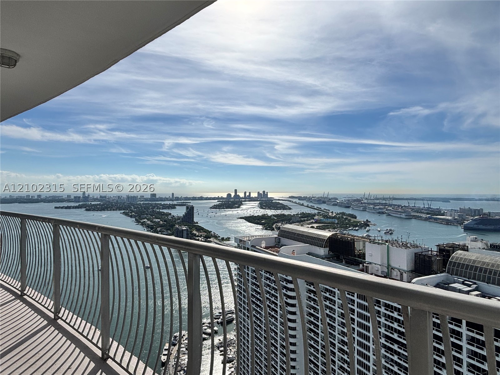 1750 N Bayshore Dr #4804