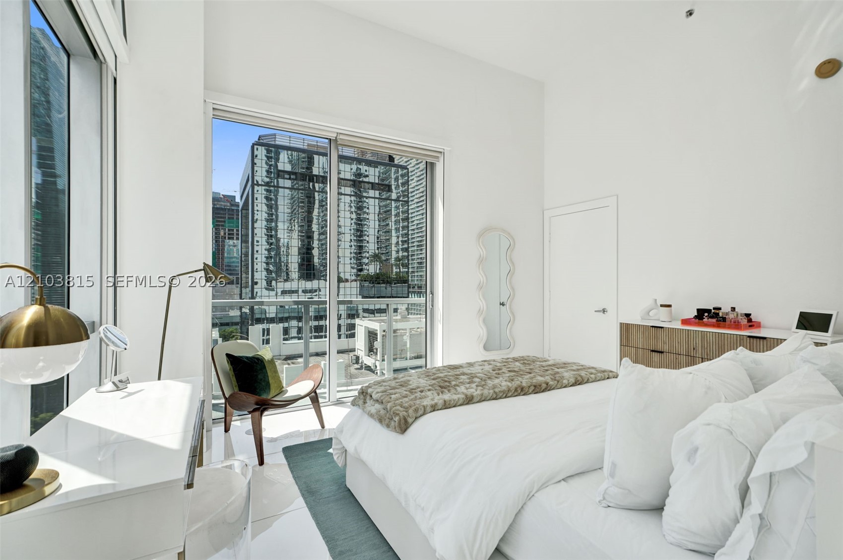 image 1060 Brickell - 10605