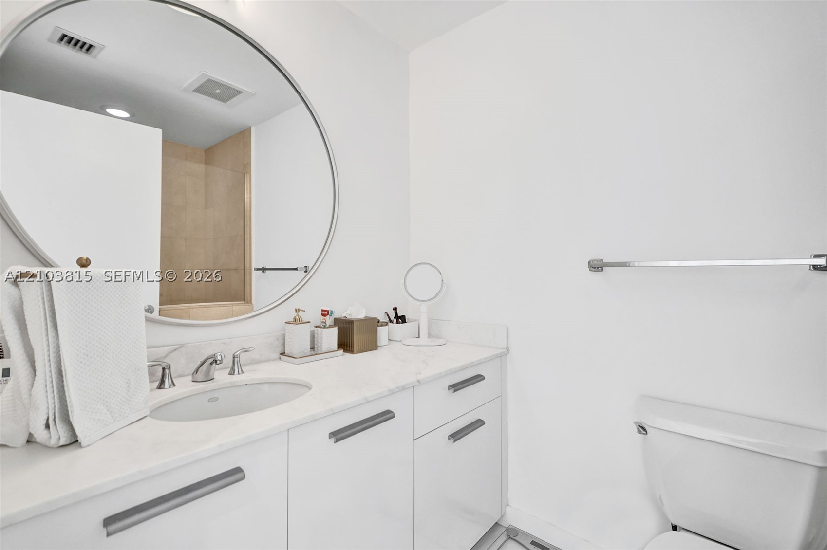 image 1060 Brickell - 10608