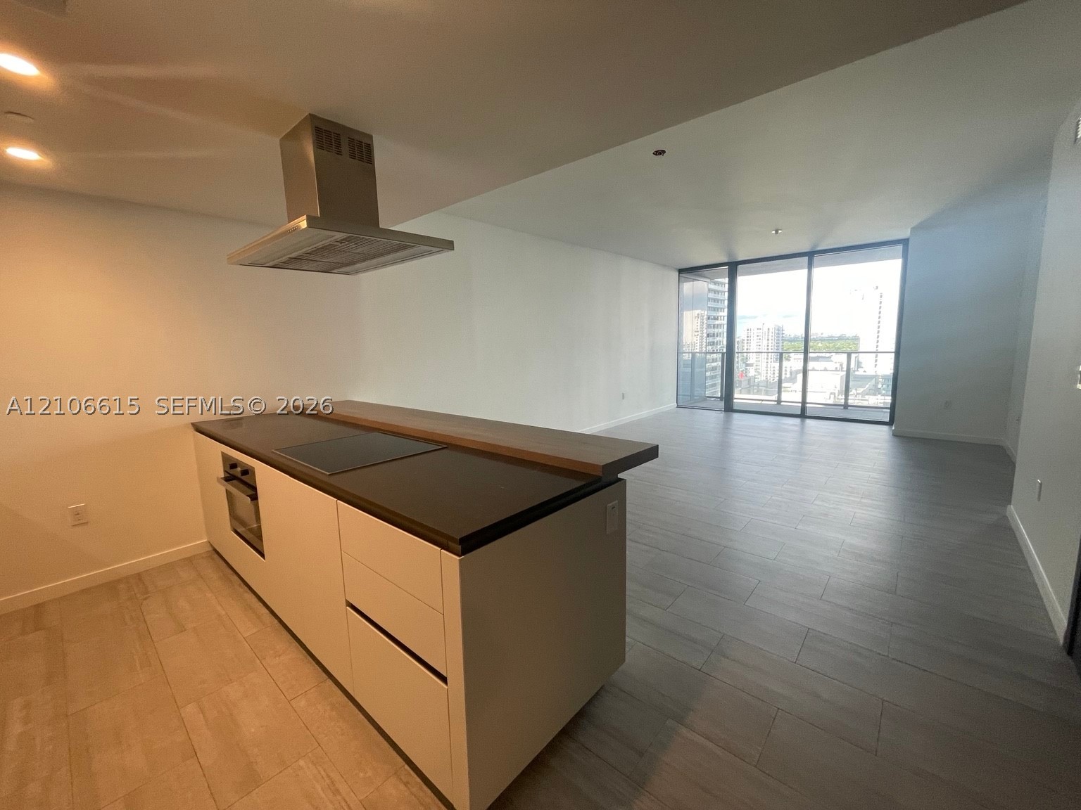 image Brickell Flatiron3