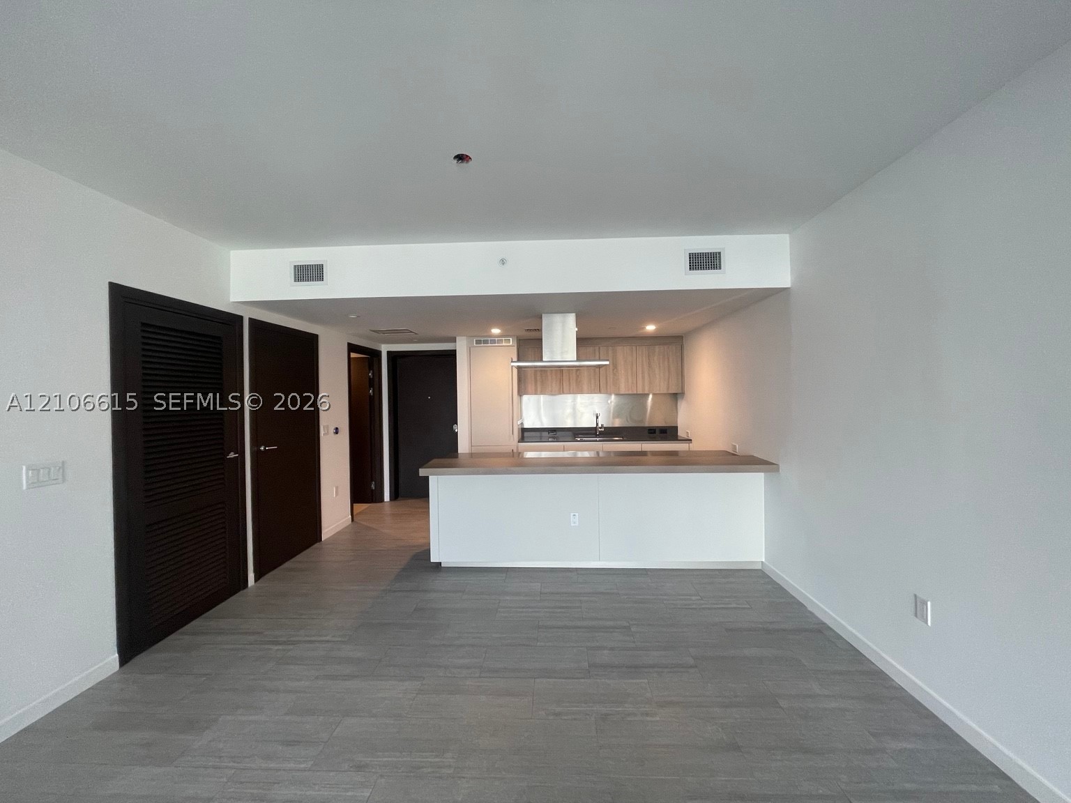 image Brickell Flatiron4