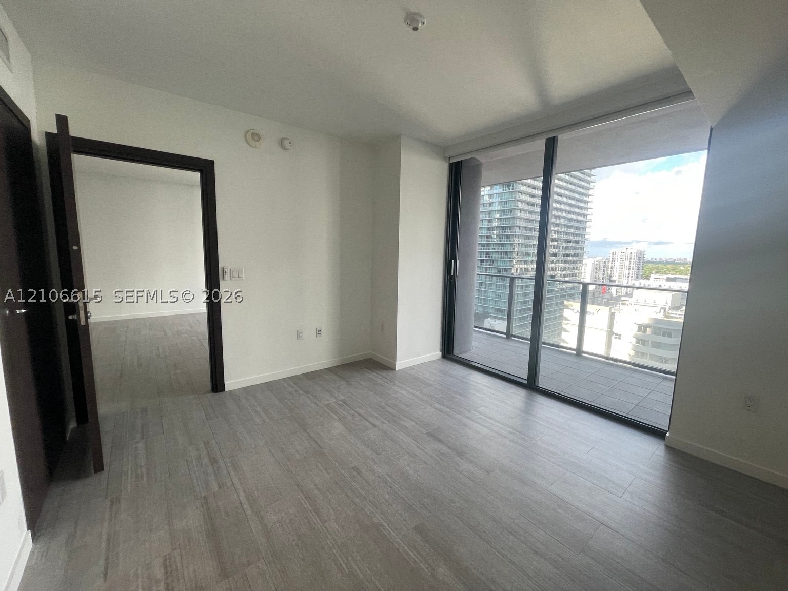 image Brickell Flatiron6