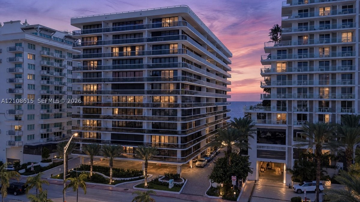 9455 Collins Ave #1201