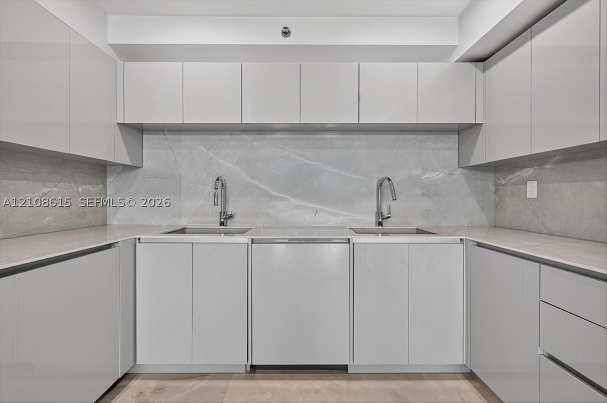 9455 Collins Ave #1201 Surfside, FL 33154