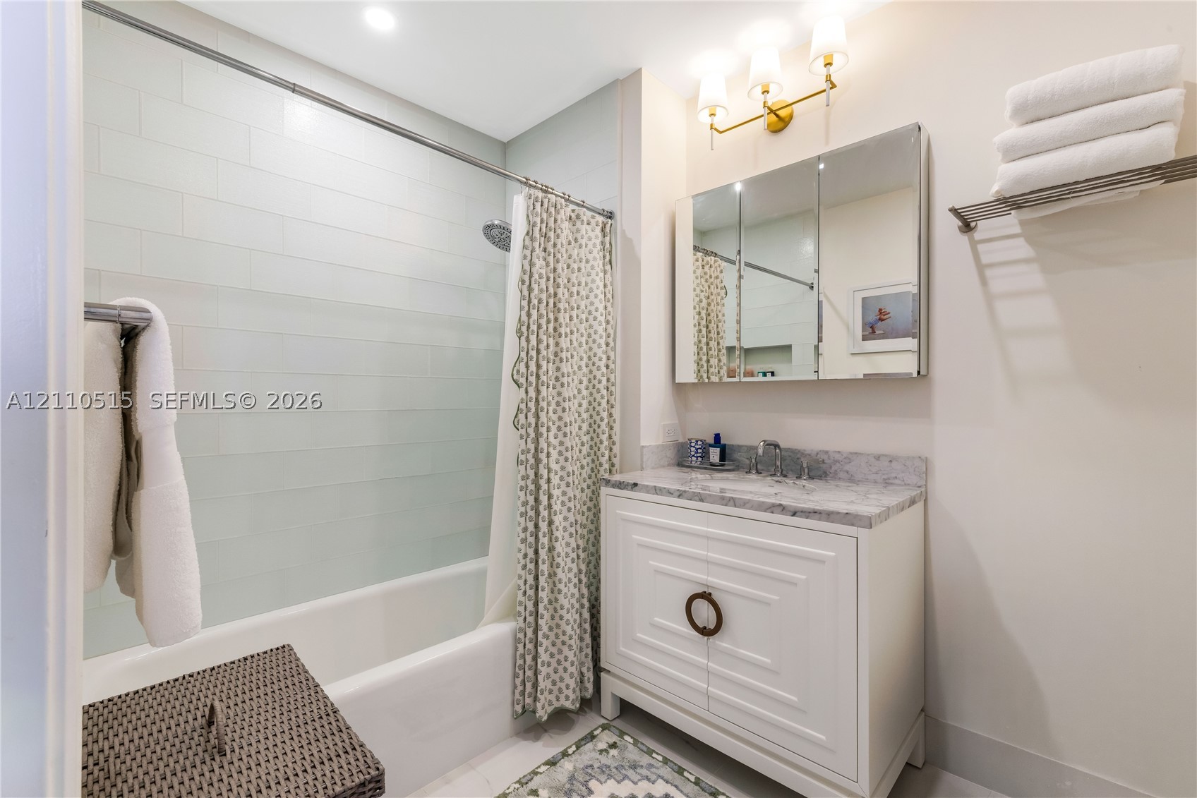 image Four Seasons Residences Miami13