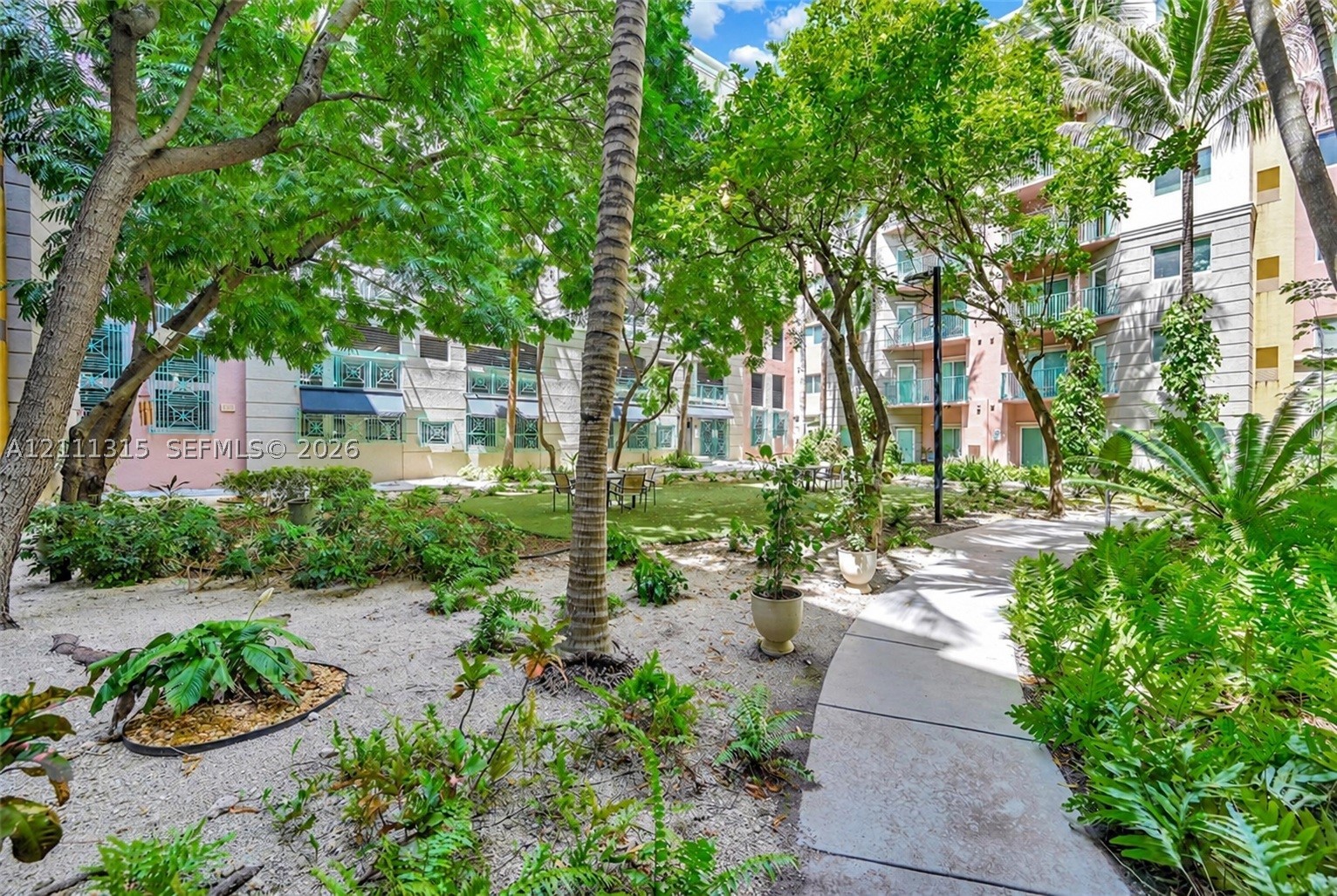 6001 SW 70th St #640 South Miami, FL 33143