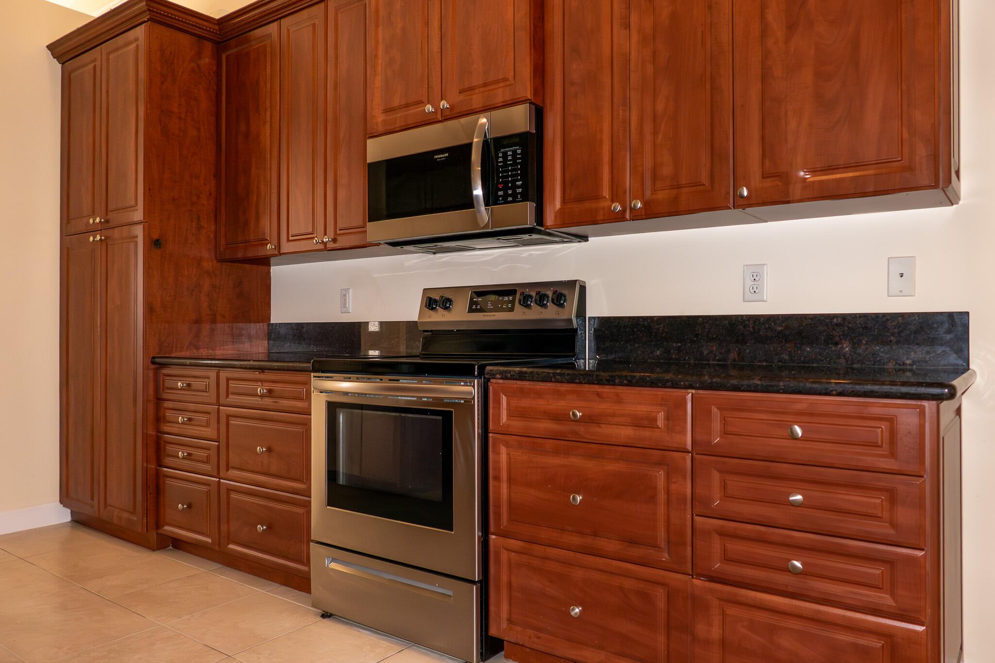 491 SW Mccomb Port St Lucie, FL 34953