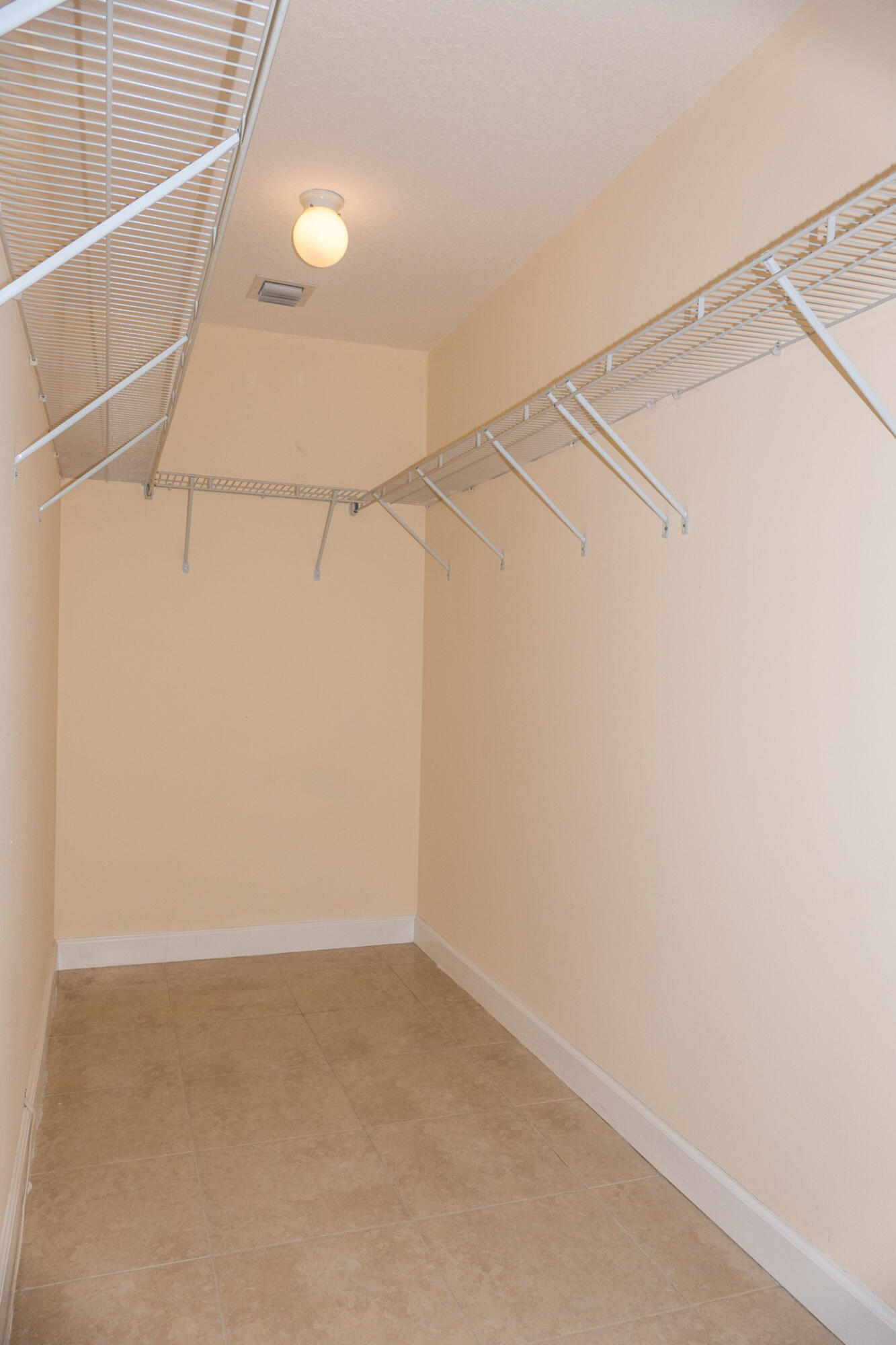 491 SW Mccomb Port St Lucie, FL 34953