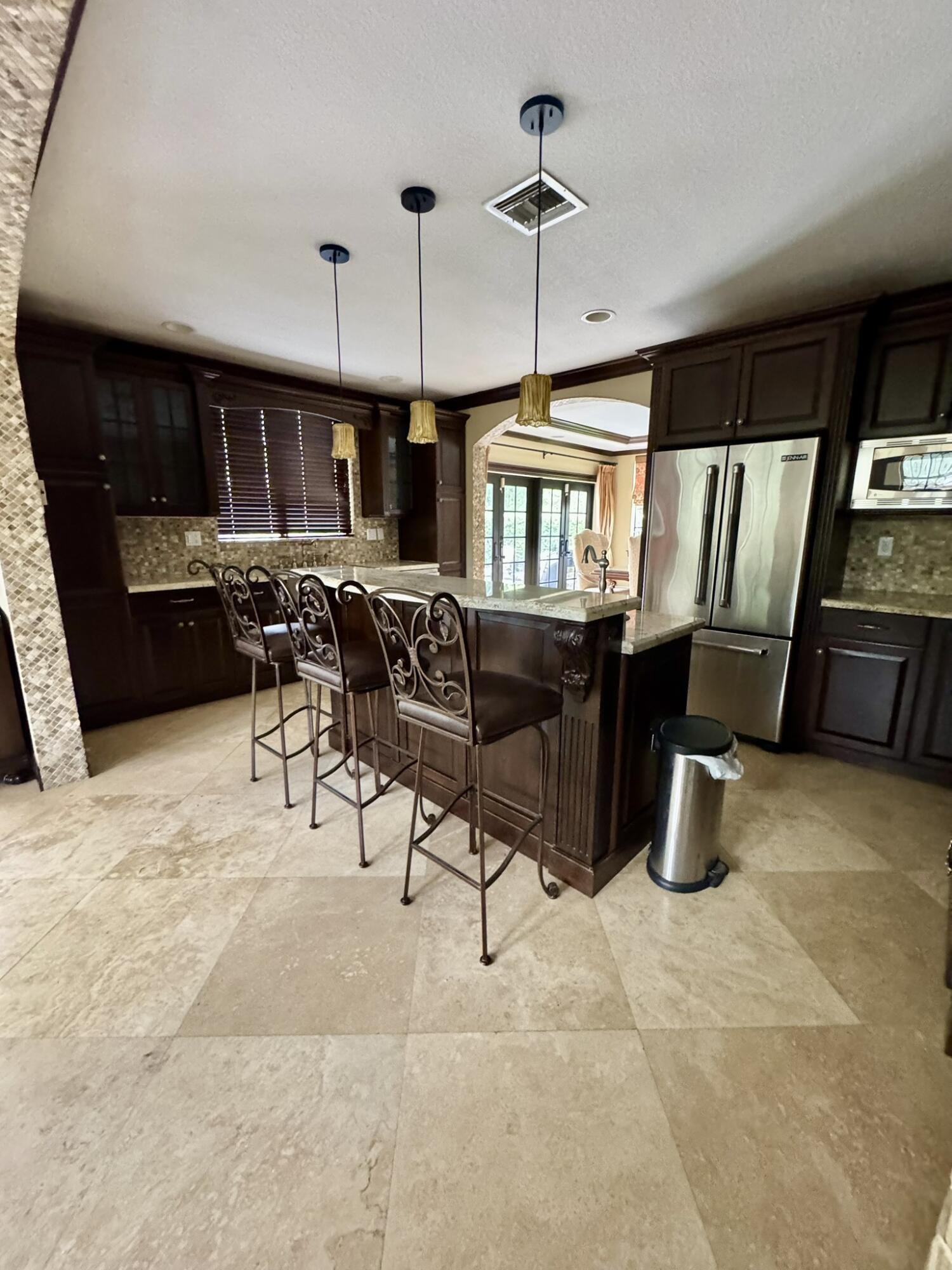 4501 SW 10th Miami, FL 33134