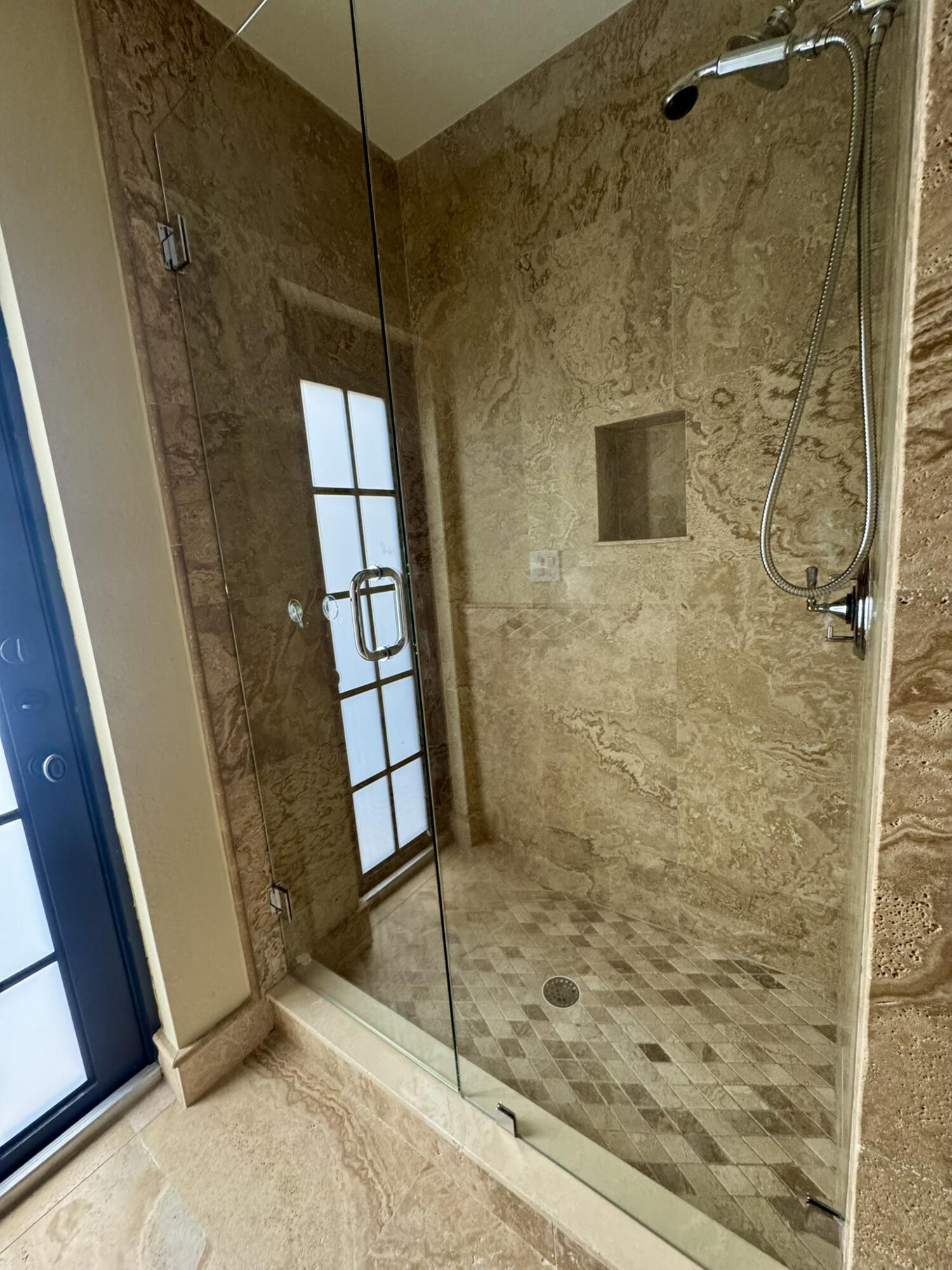 4501 SW 10th Miami, FL 33134