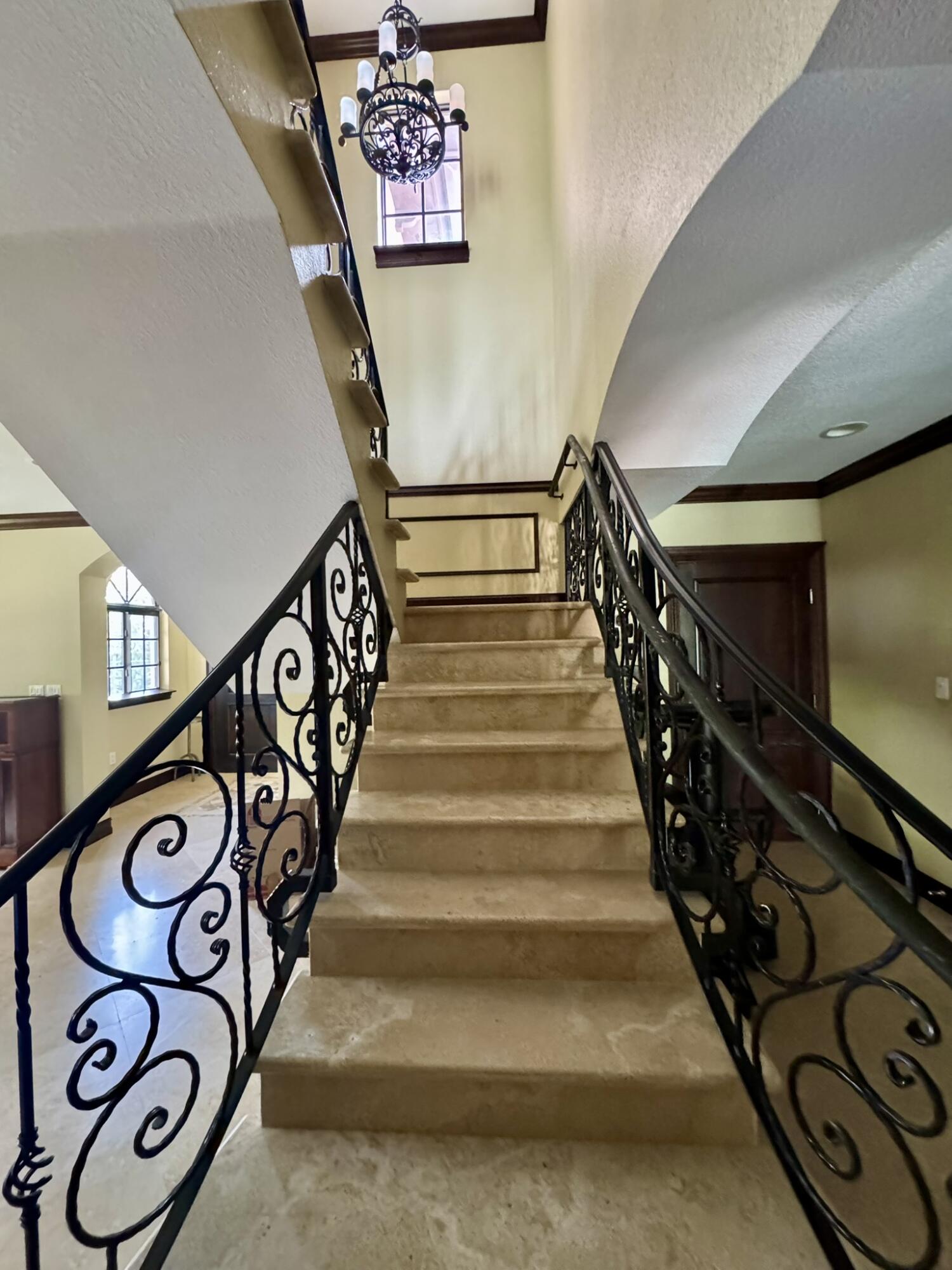 4501 SW 10th Miami, FL 33134