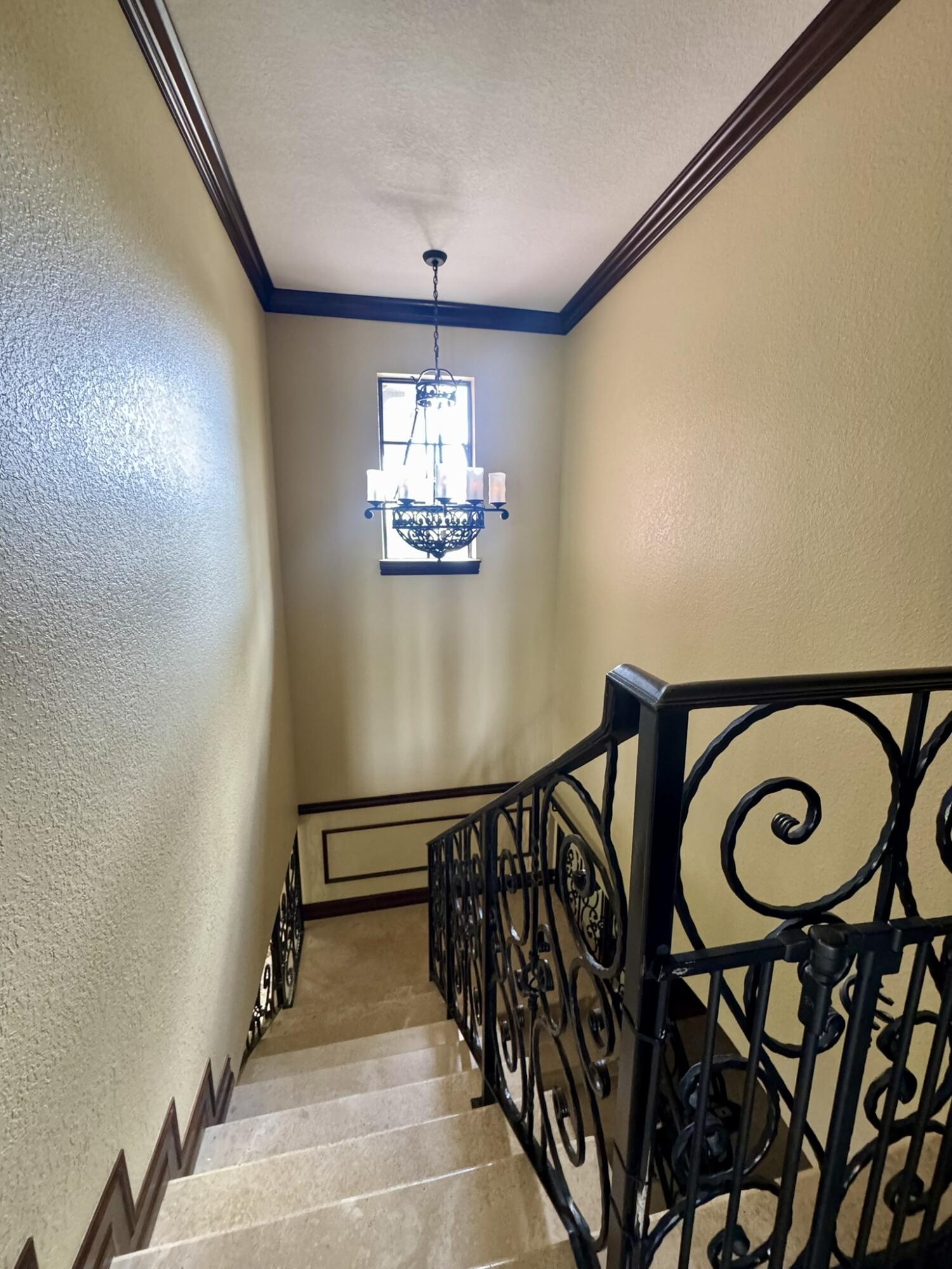 4501 SW 10th Miami, FL 33134