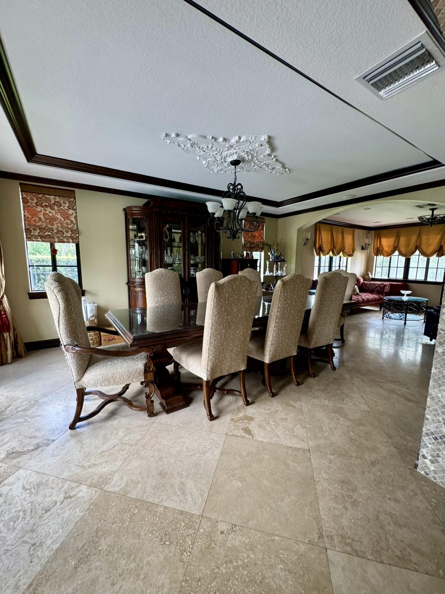 4501 SW 10th Miami, FL 33134