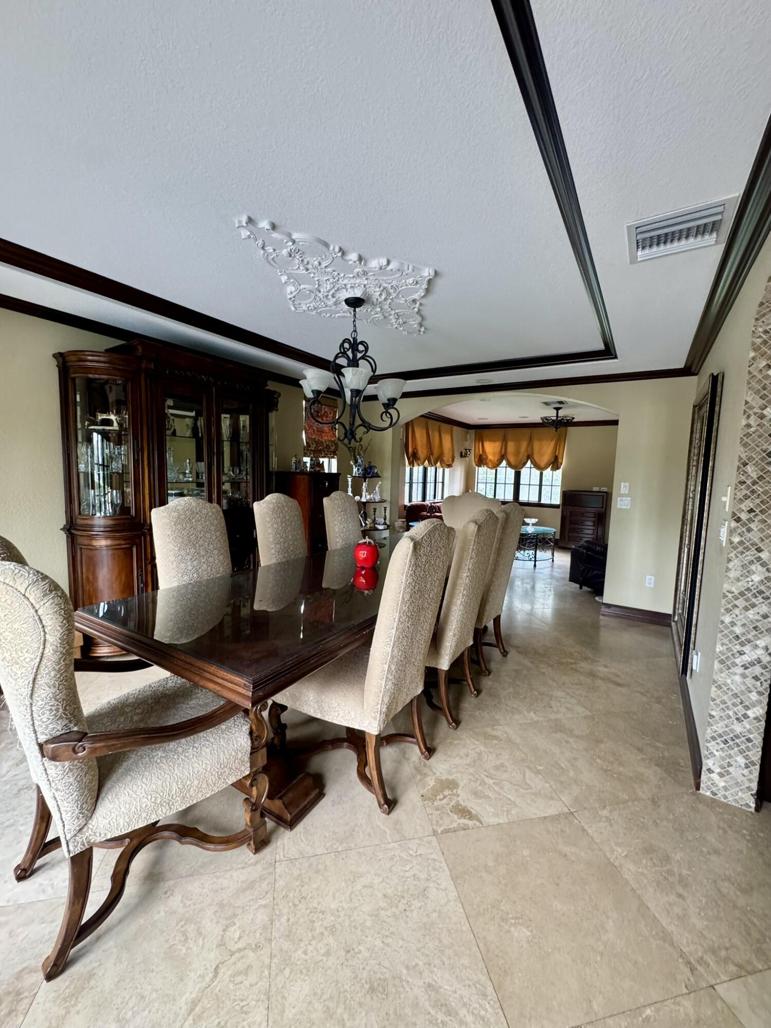 4501 SW 10th Miami, FL 33134