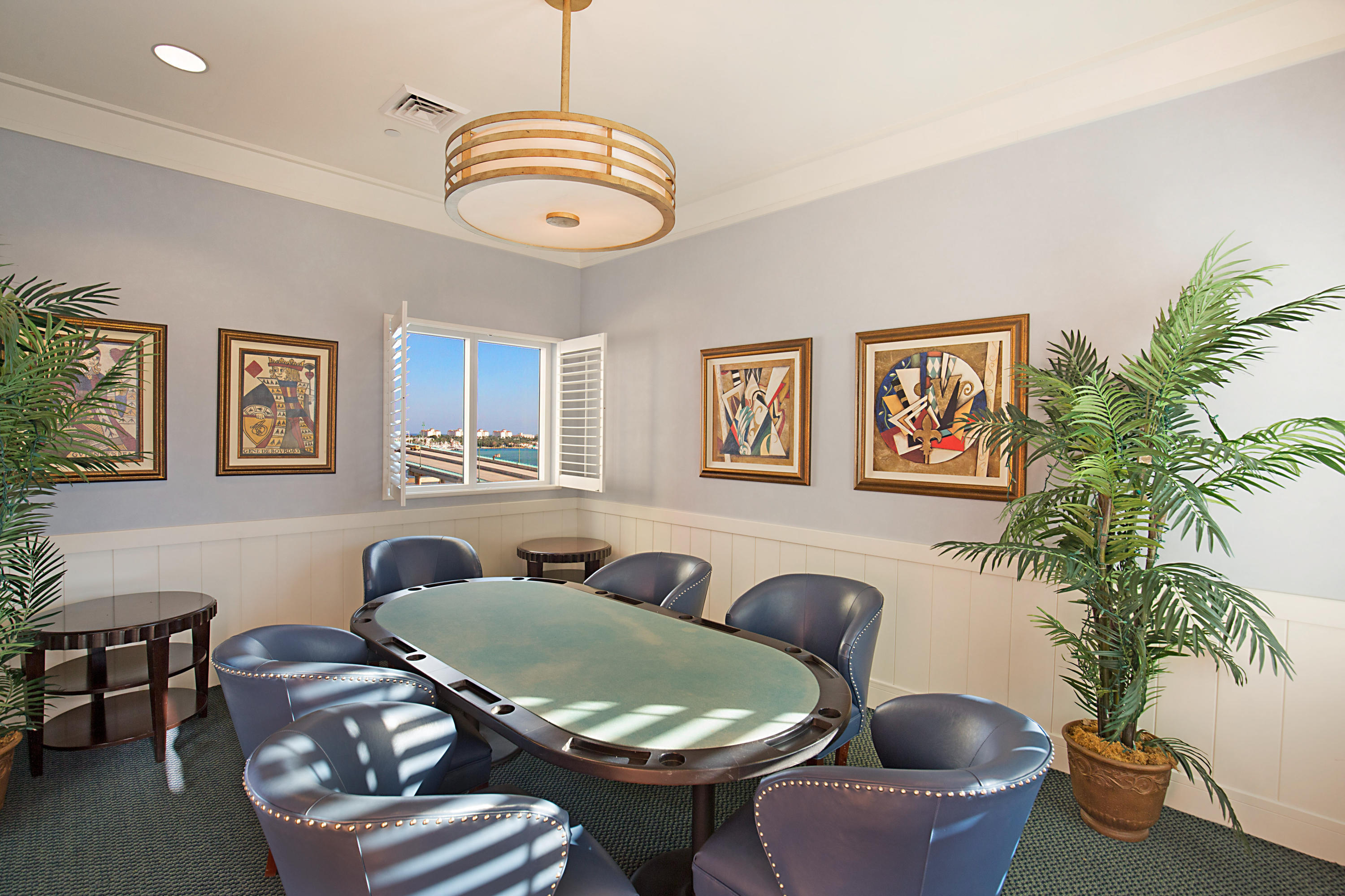 2640 Lake Shr #1416 Riviera Beach, FL 33404