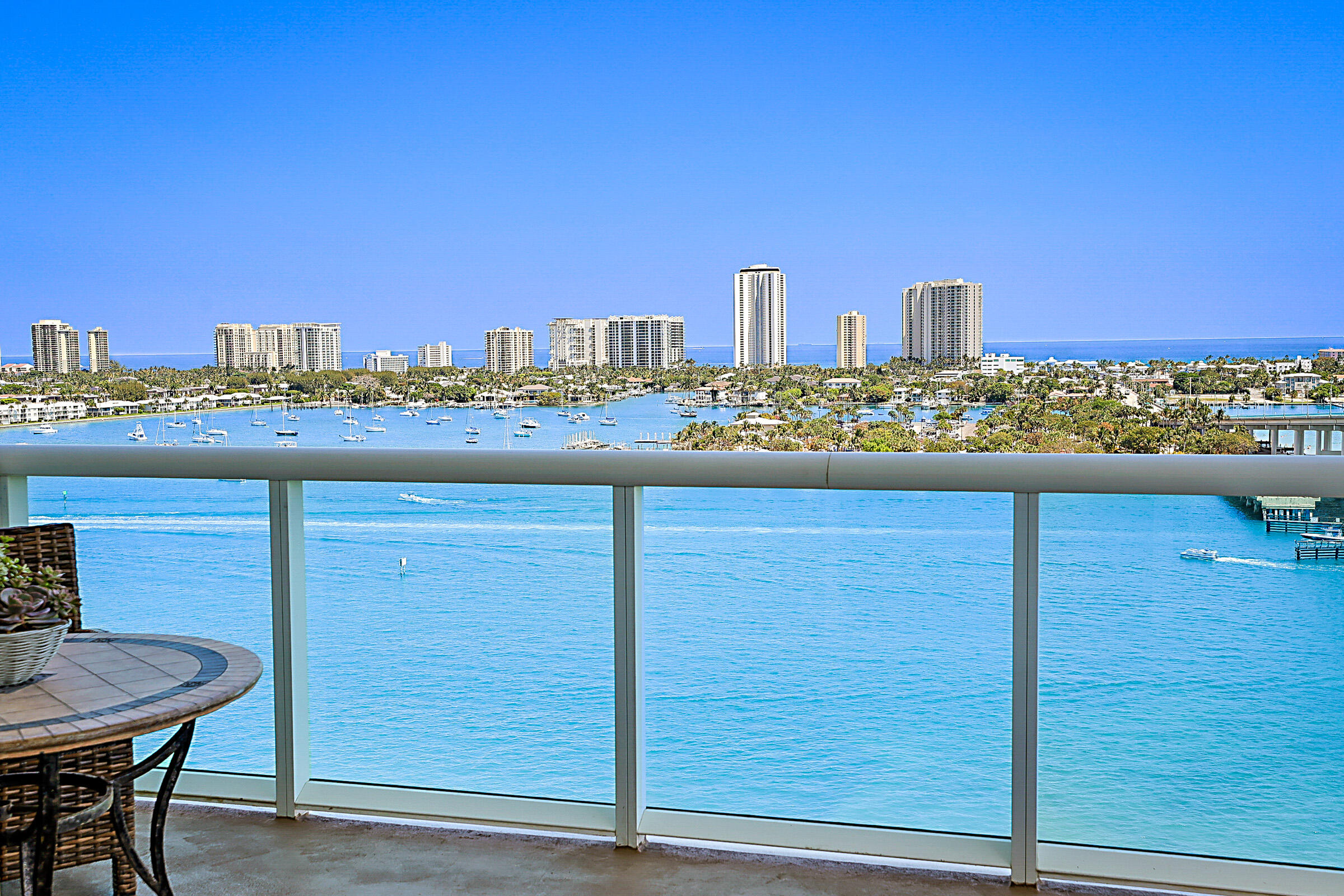 2640 Lake Shr #1416 Riviera Beach, FL 33404