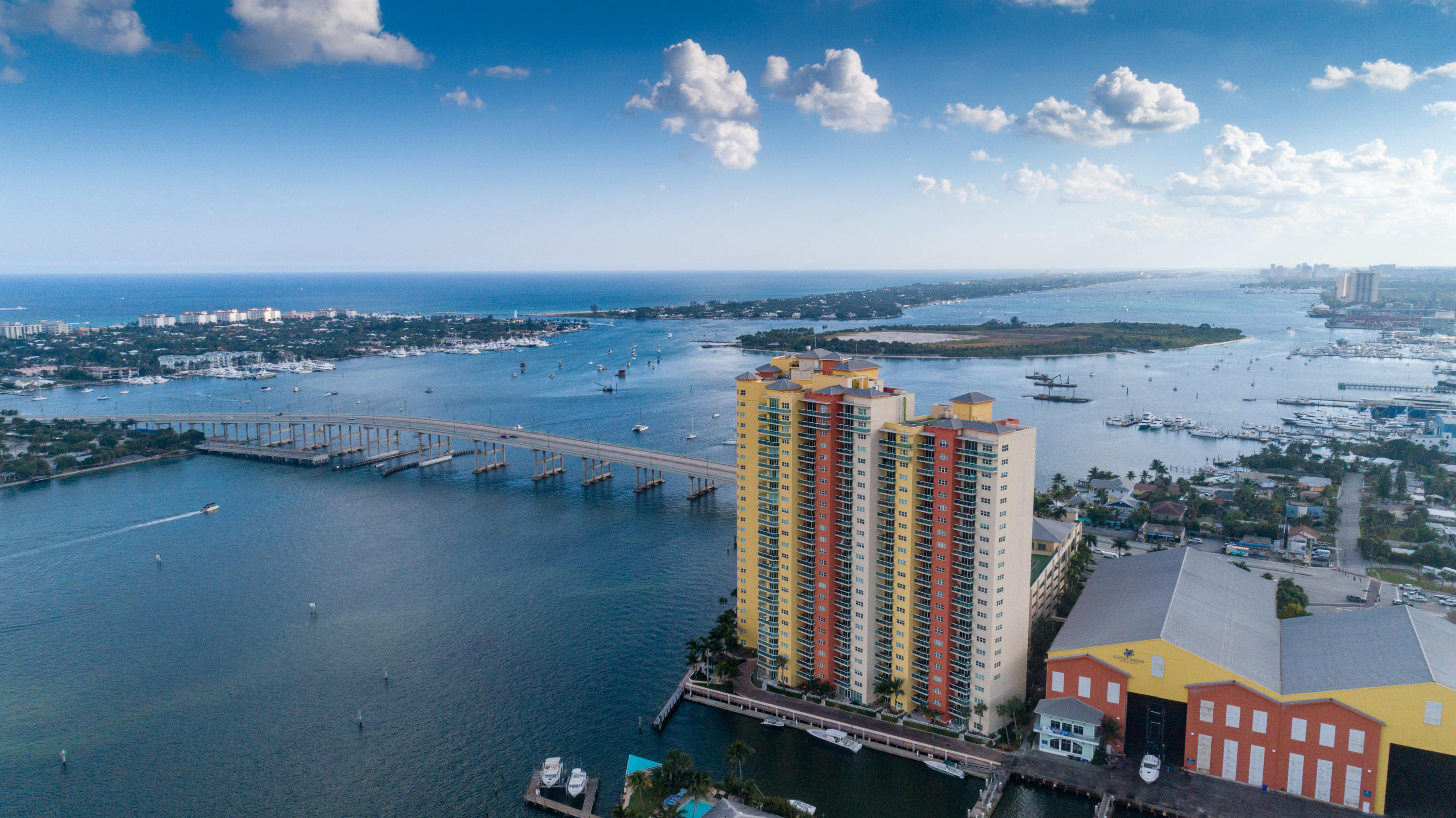 2640 Lake Shr #1416 Riviera Beach, FL 33404