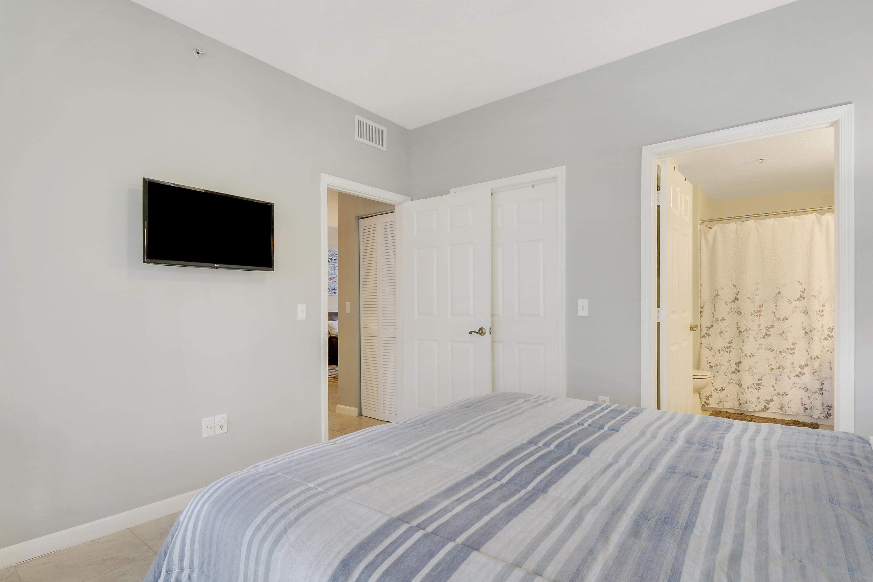 1116 University #14 Jupiter, FL 33458