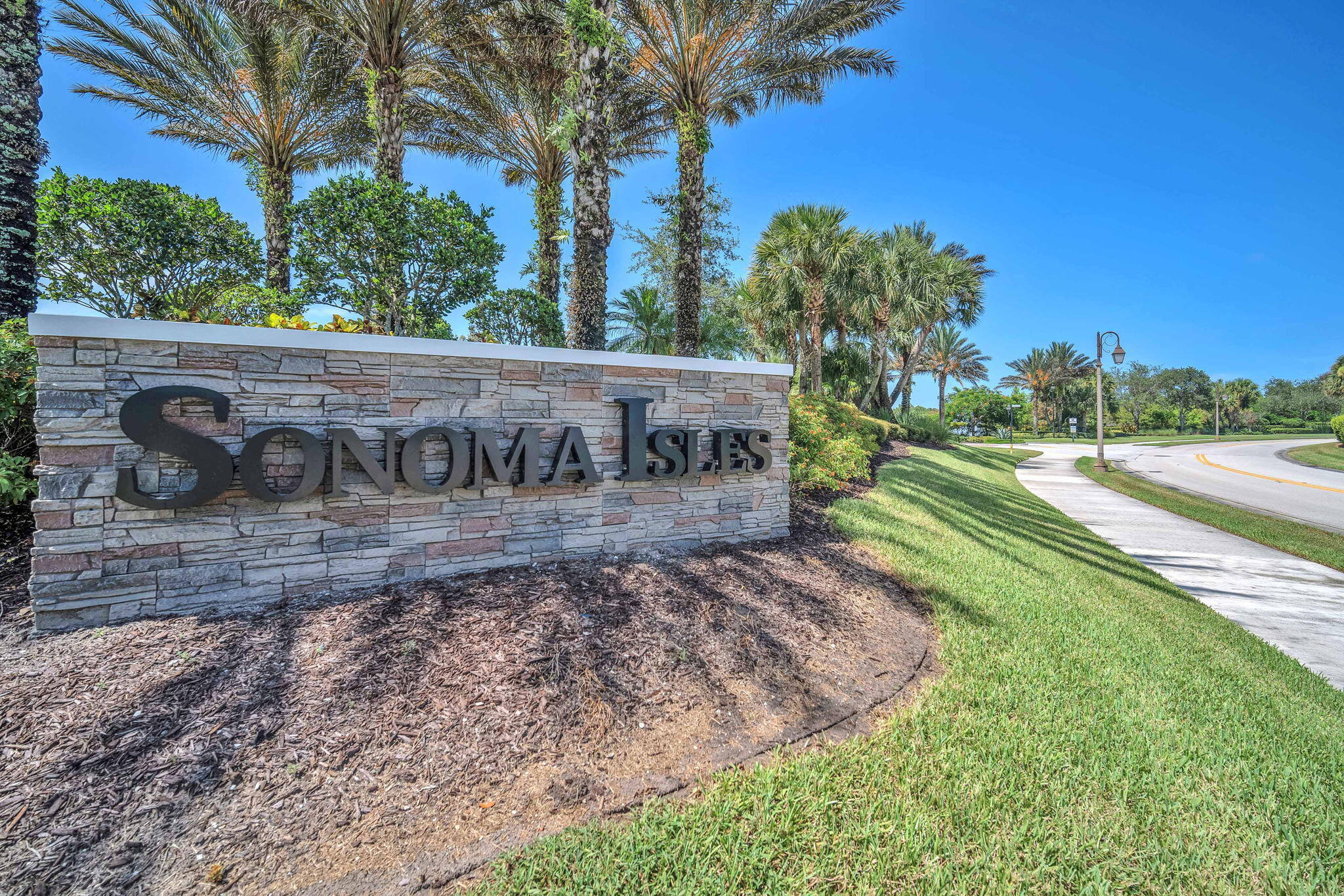 507 Sonoma Isles Jupiter, FL 33478