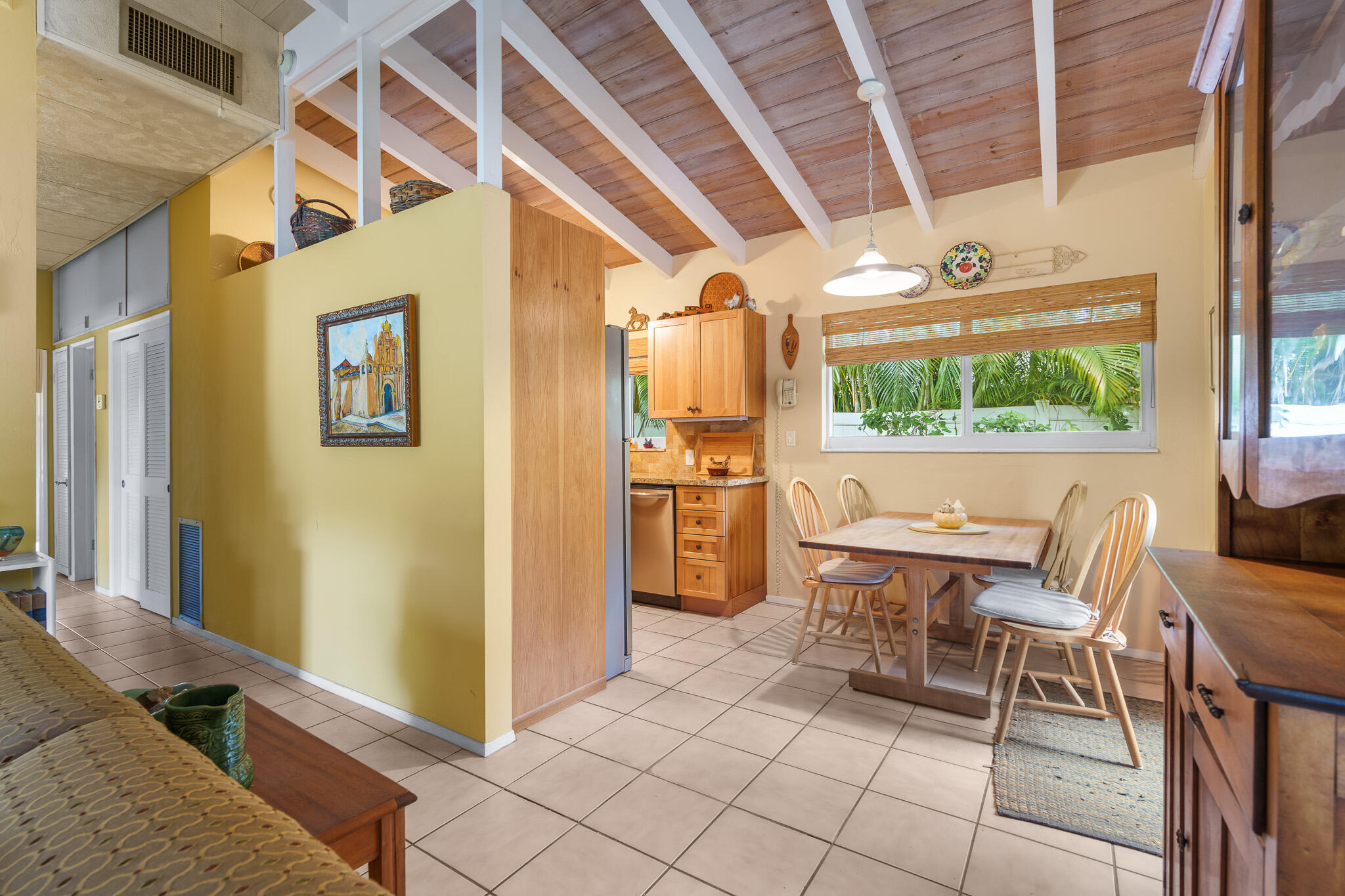 1617 NE 8th Fort Lauderdale, FL 33305