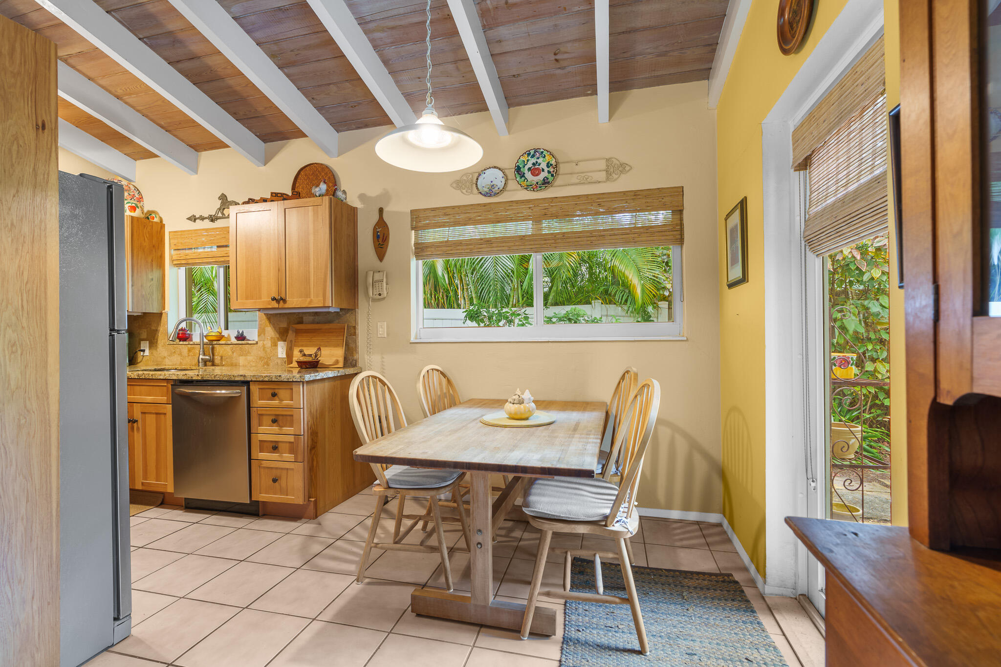 1617 NE 8th Fort Lauderdale, FL 33305