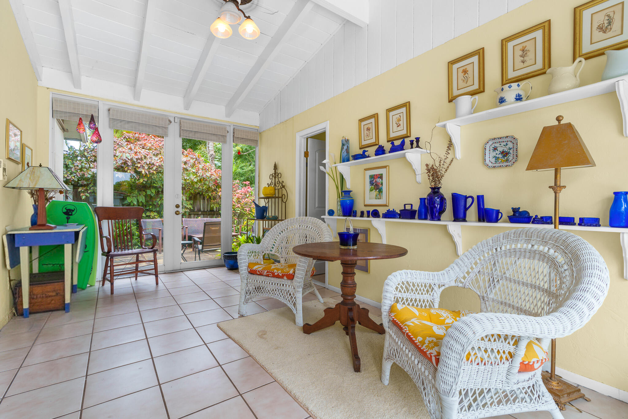 1617 NE 8th Fort Lauderdale, FL 33305