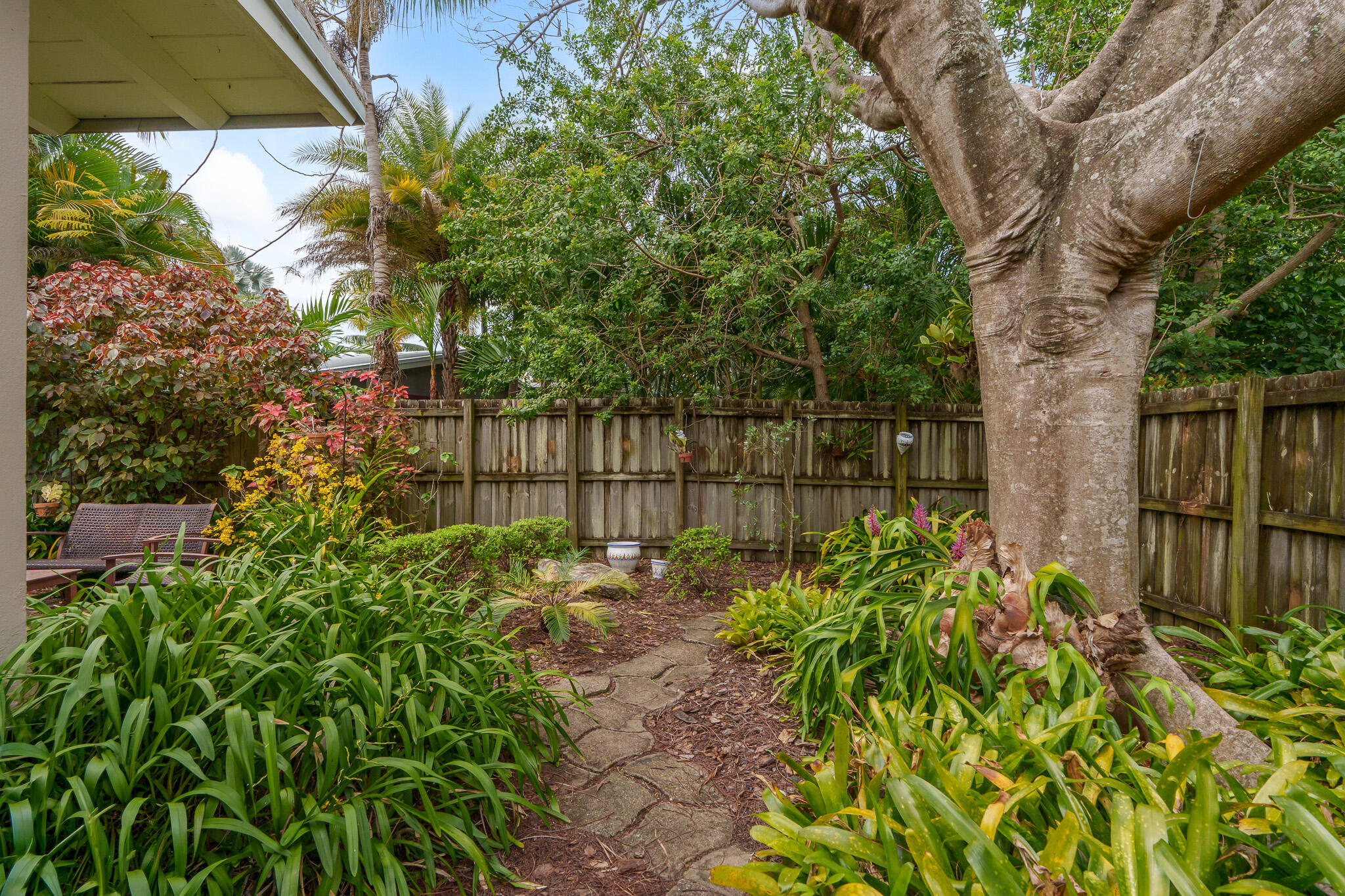 1617 NE 8th Fort Lauderdale, FL 33305