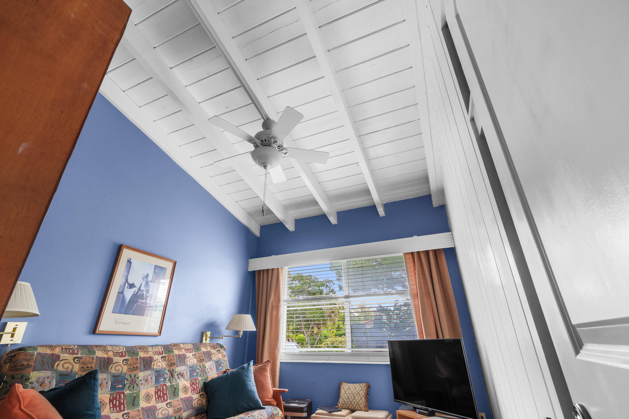 1617 NE 8th Fort Lauderdale, FL 33305