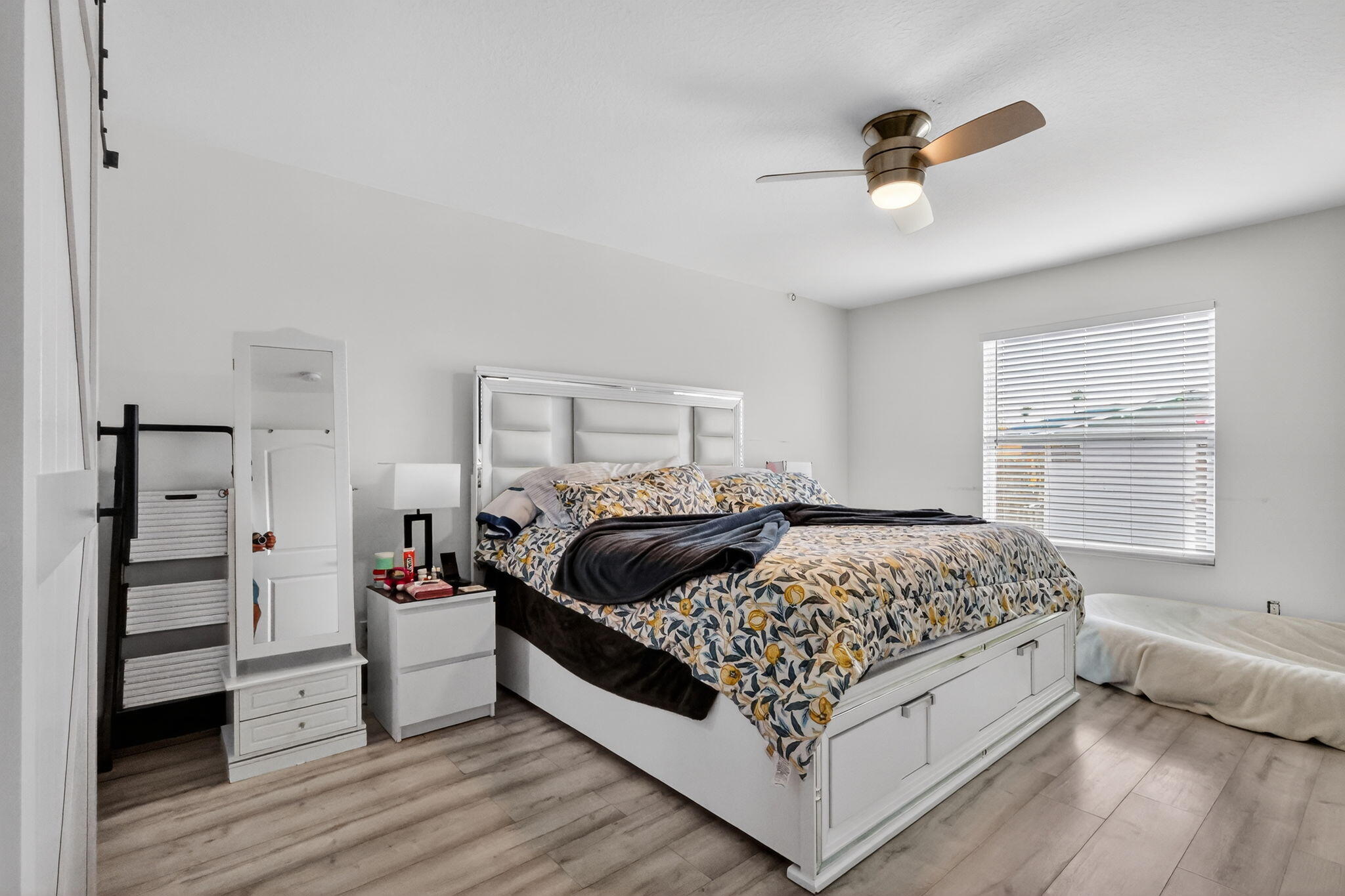 1691 W 26th Riviera Beach, FL 33404