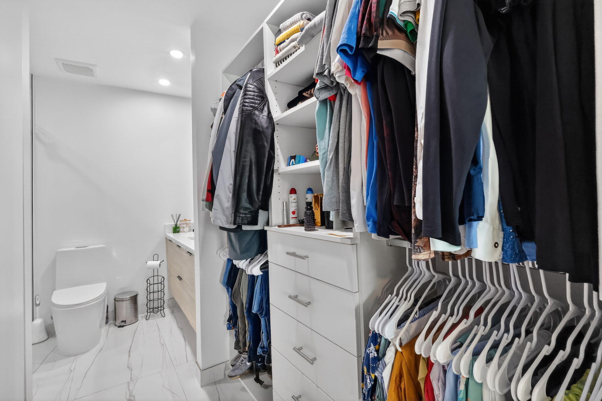 1691 W 26th Riviera Beach, FL 33404