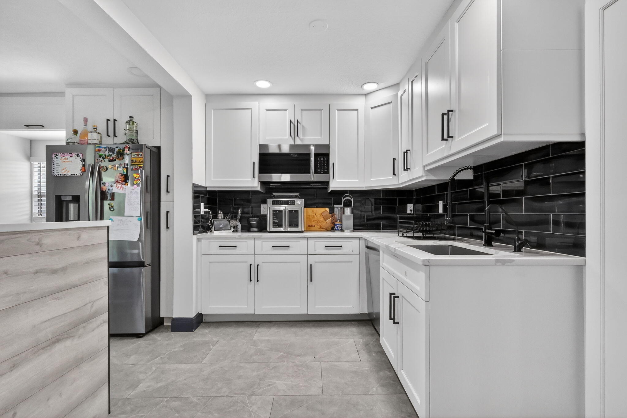 1691 W 26th Riviera Beach, FL 33404