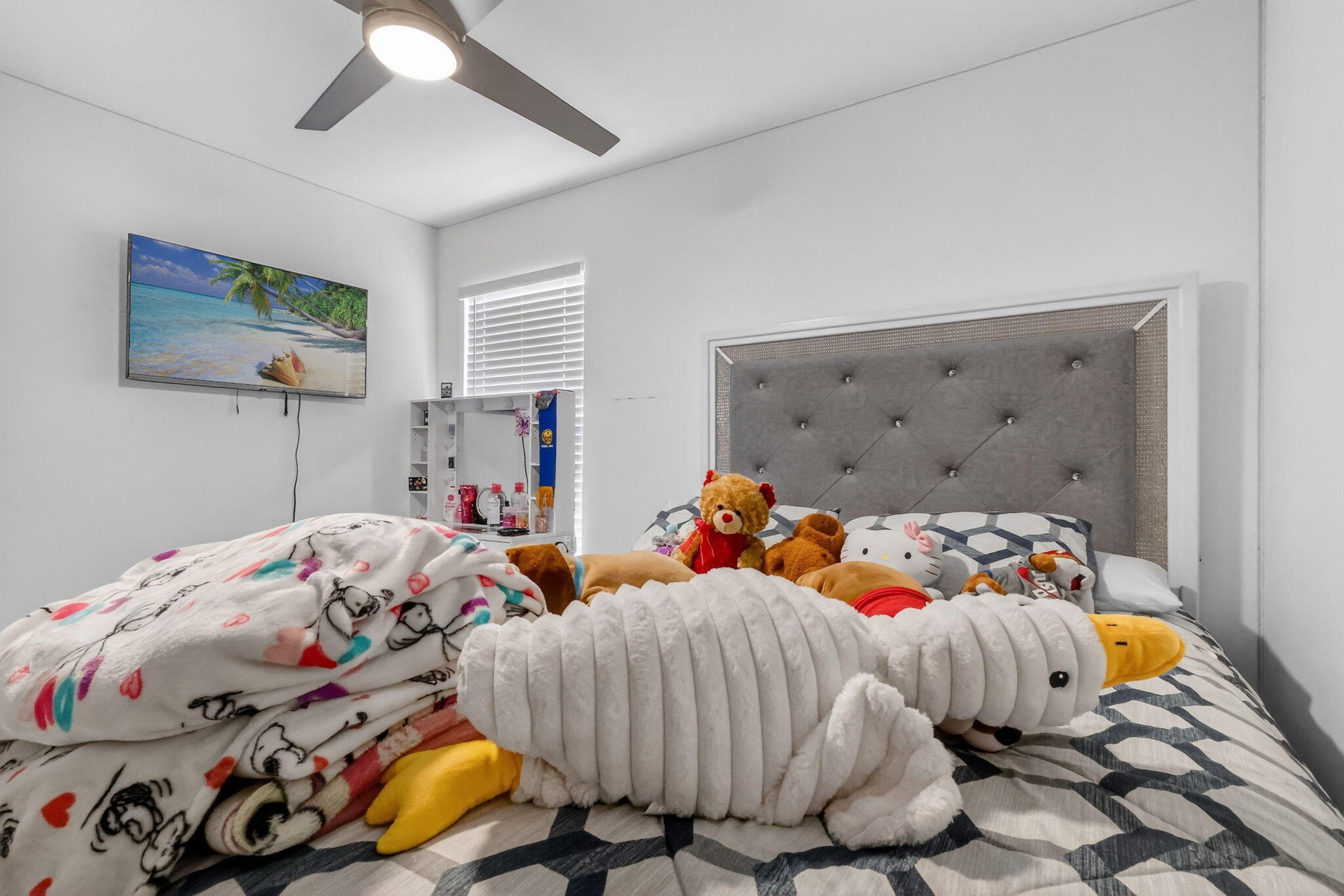 1691 W 26th Riviera Beach, FL 33404