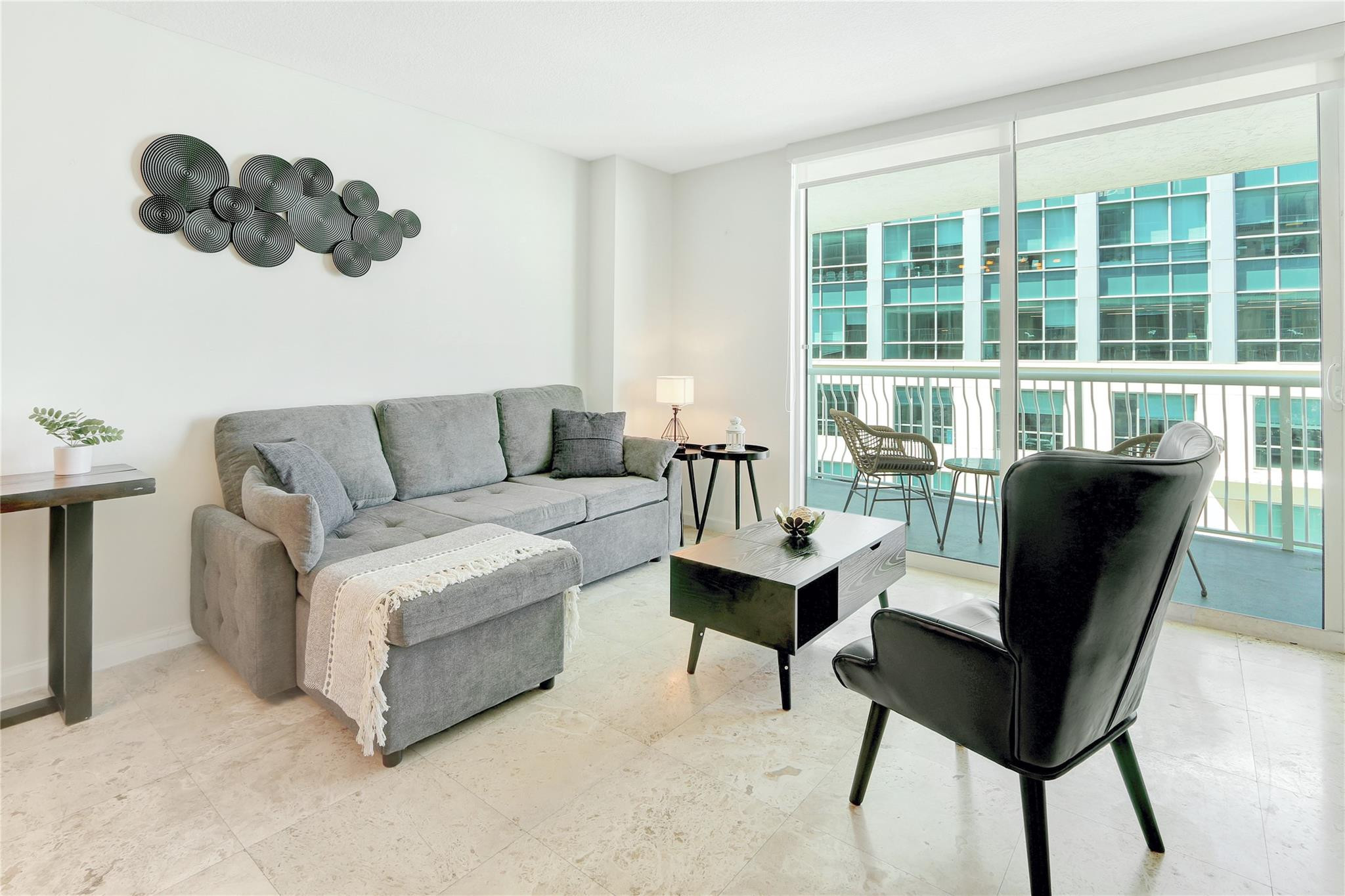 image The Club at Brickell Bay5
