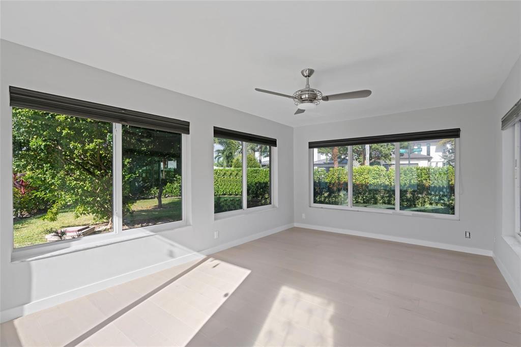 2000 SE 26th Fort Lauderdale, FL 33316