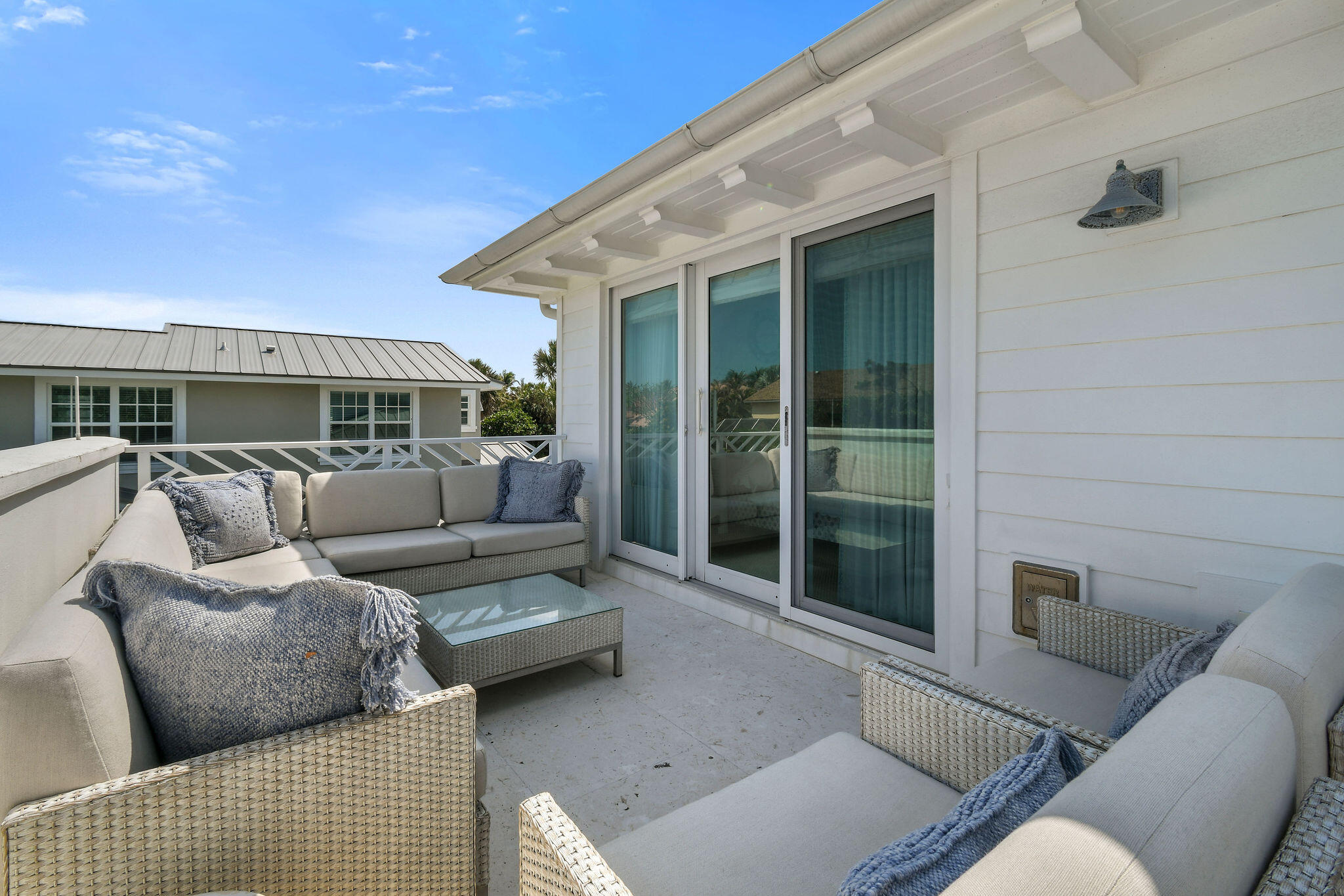 59 Colony Jupiter Inlet Colony, FL 33469