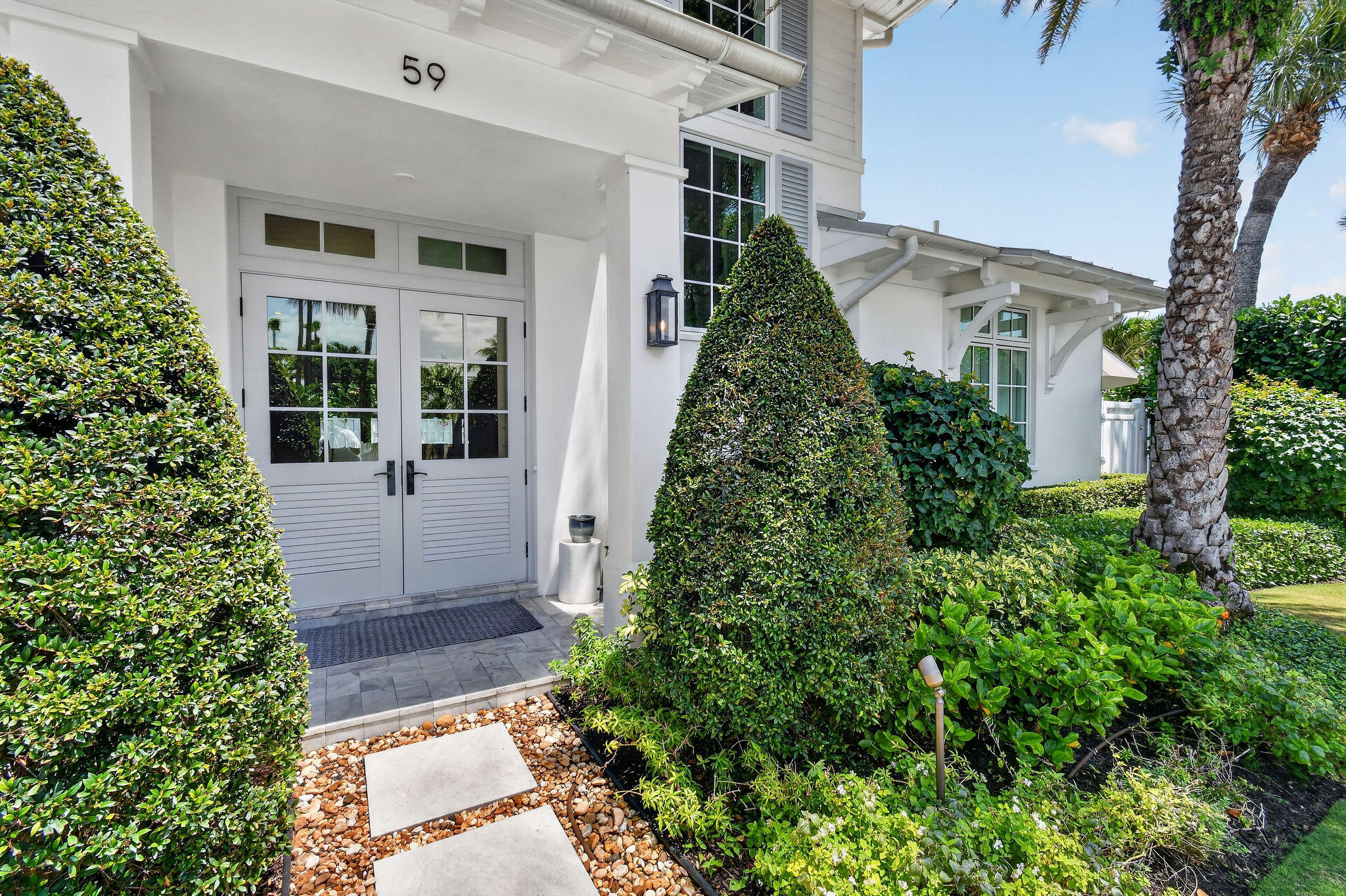 59 Colony Jupiter Inlet Colony, FL 33469