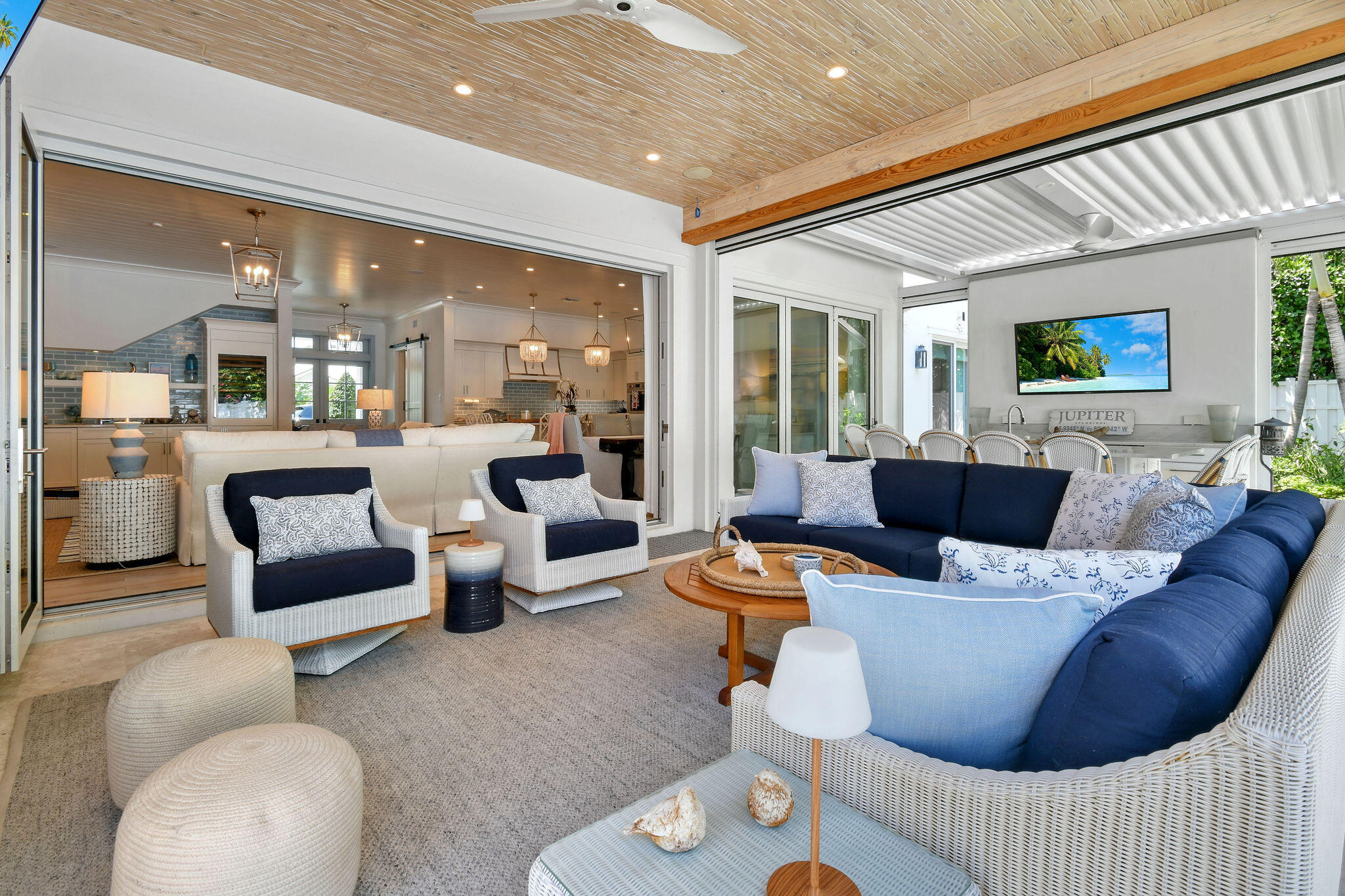 59 Colony Jupiter Inlet Colony, FL 33469