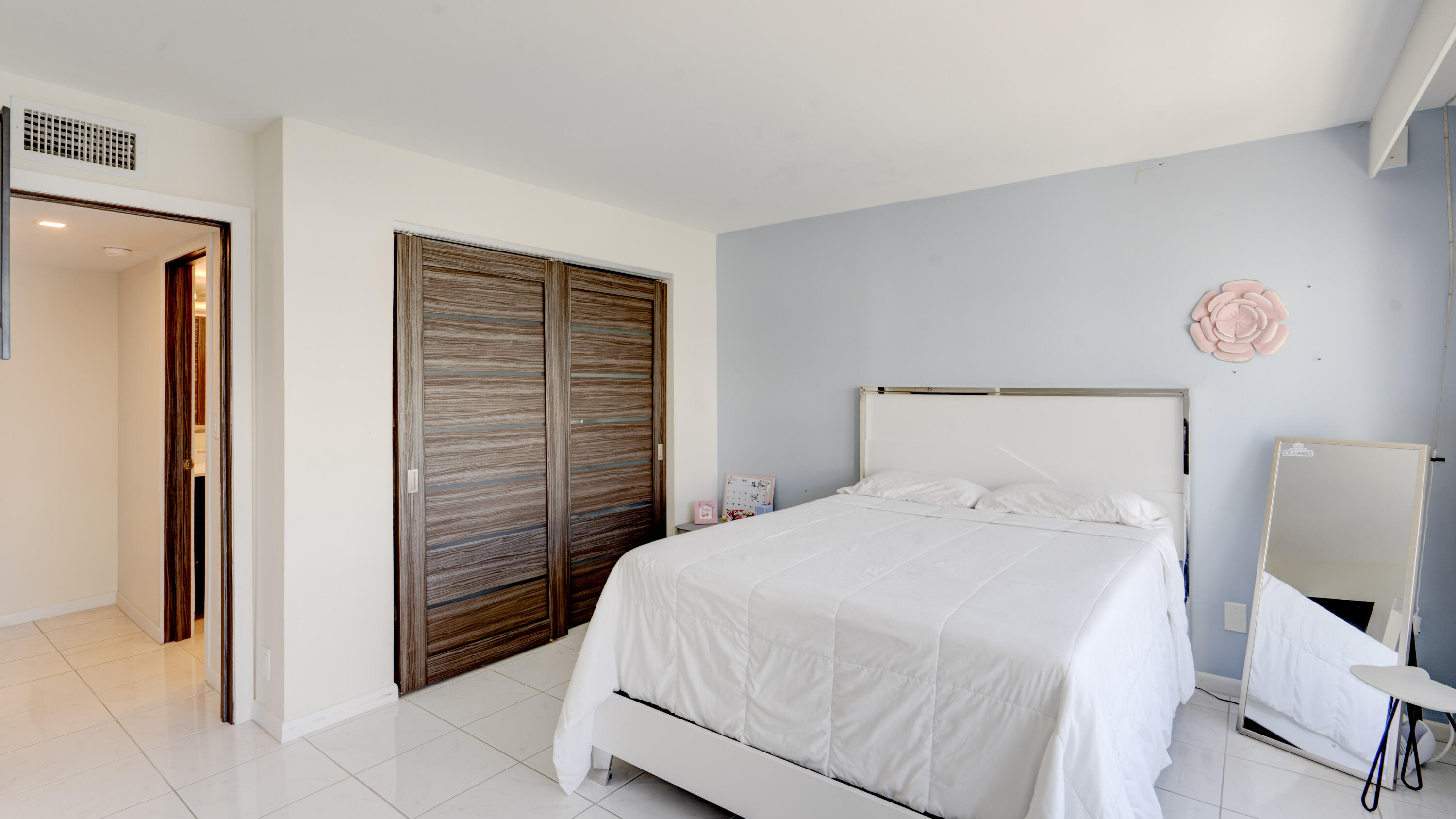 3500 Galt Ocean Fort Lauderdale, FL 33308