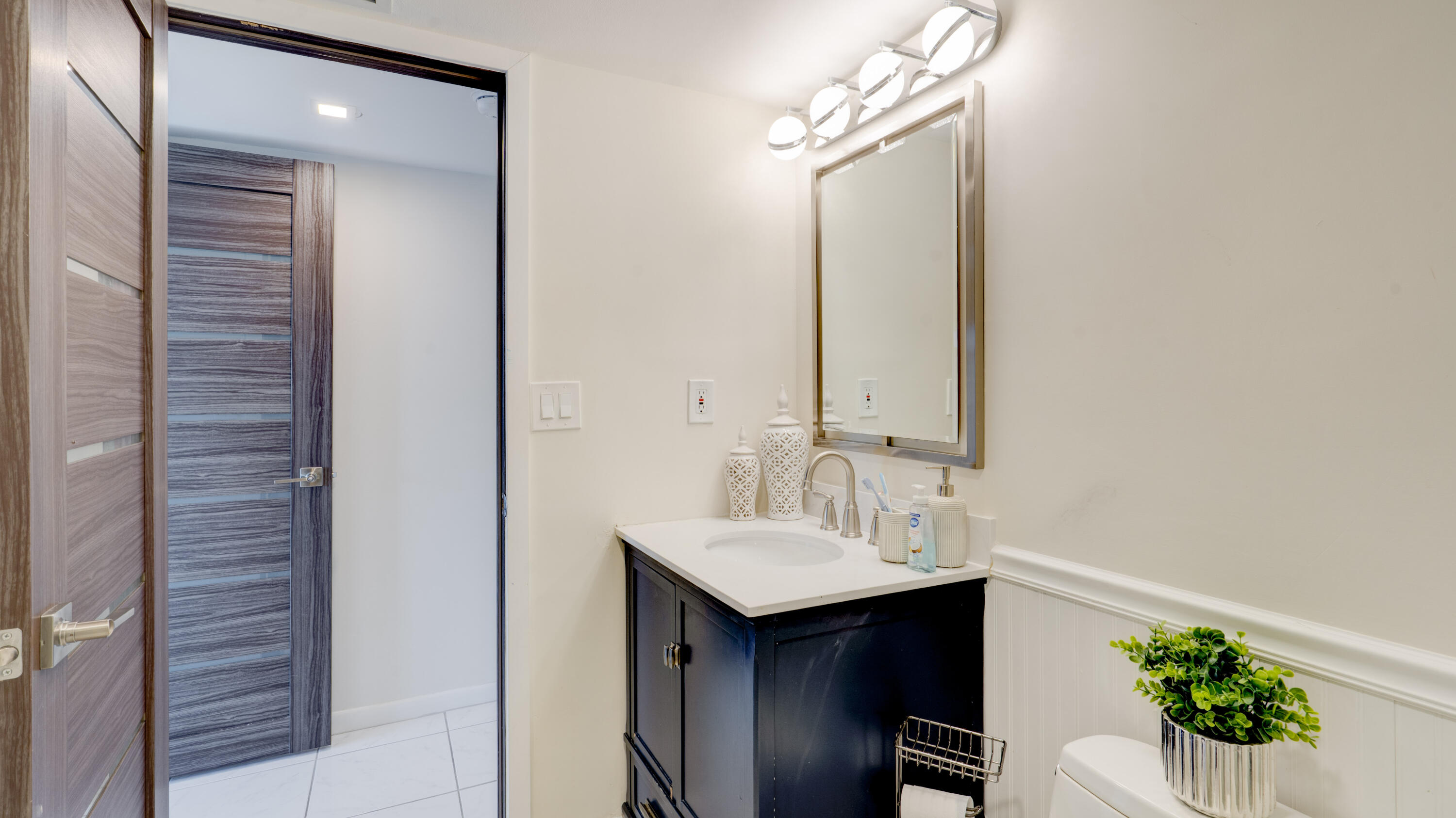 3500 Galt Ocean Fort Lauderdale, FL 33308